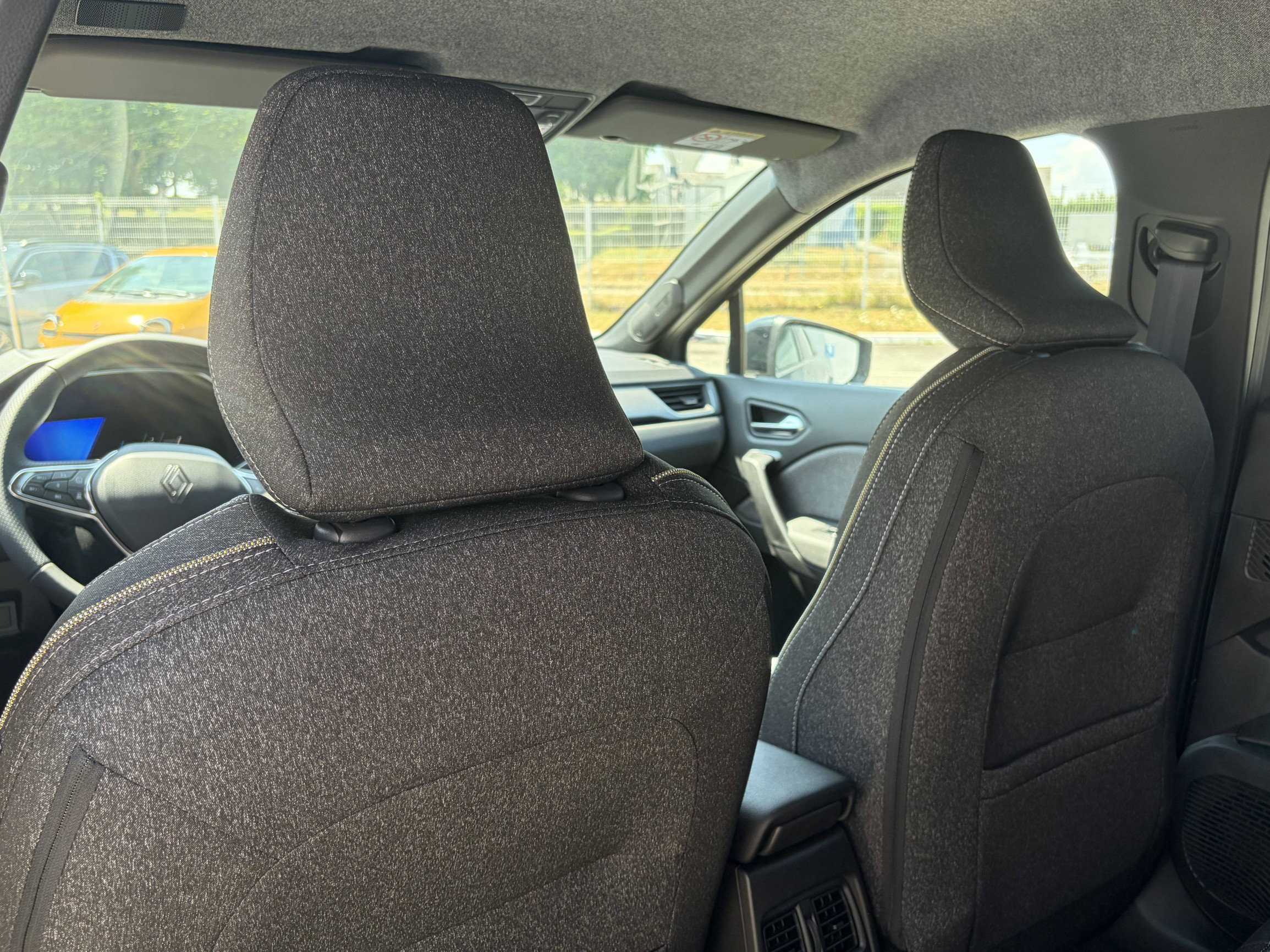 Vente en ligne Renault Symbioz  E-Tech full hybrid 160 ch au prix de 33 690 €
