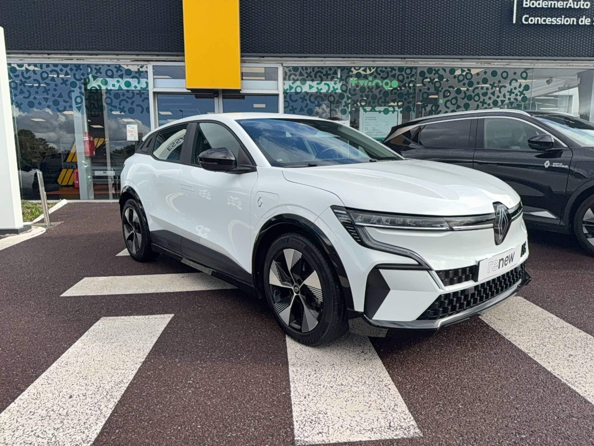 Vente en ligne Renault Megane E-Tech  EV60 220 ch super charge au prix de 24 790 €