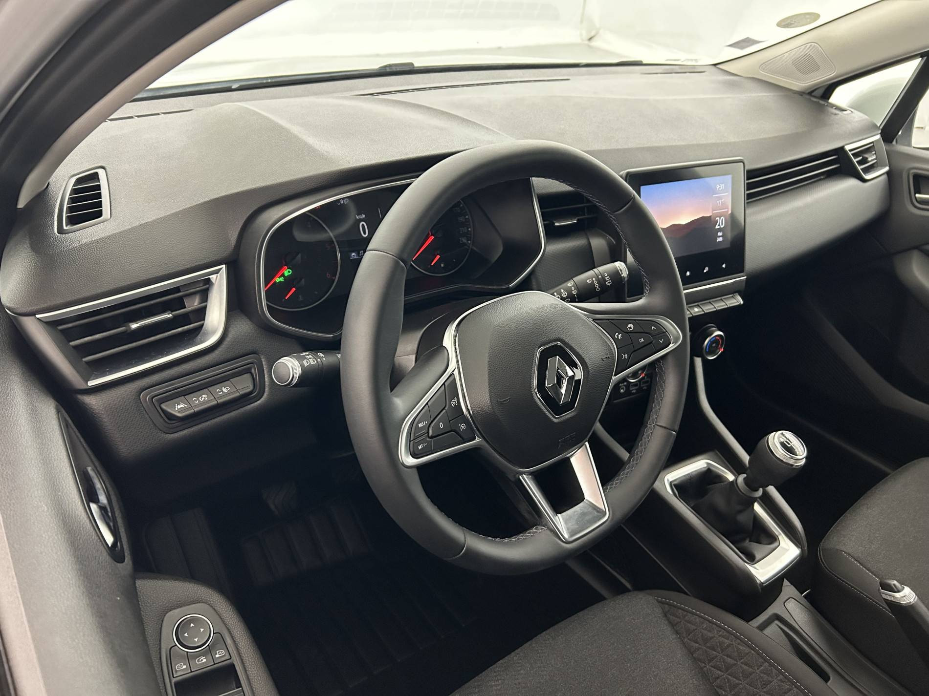 Vente en ligne Renault Clio 5 Clio Blue dCi 85 au prix de 12 590 €