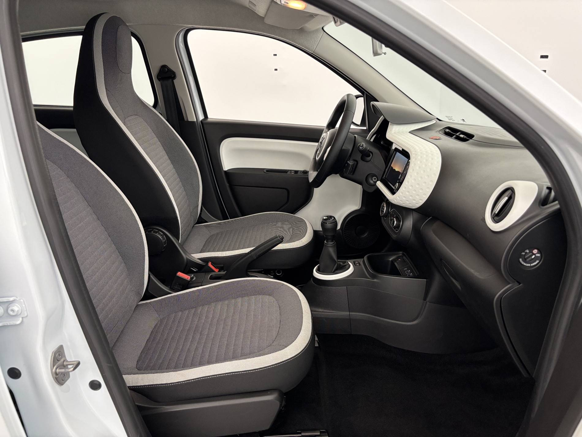Vente en ligne Renault Twingo 3  SCe 65 au prix de 12 590 €