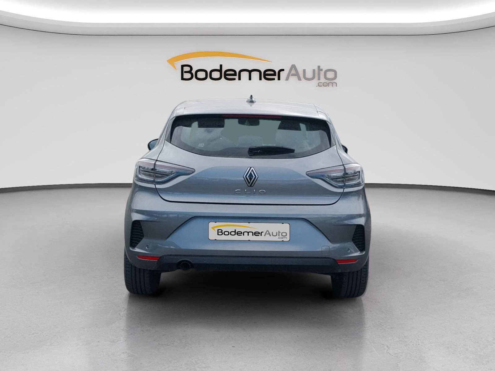 Vente en ligne Renault Clio 5 Clio Blue dCi 100 ch GSR2 au prix de 16 990 €