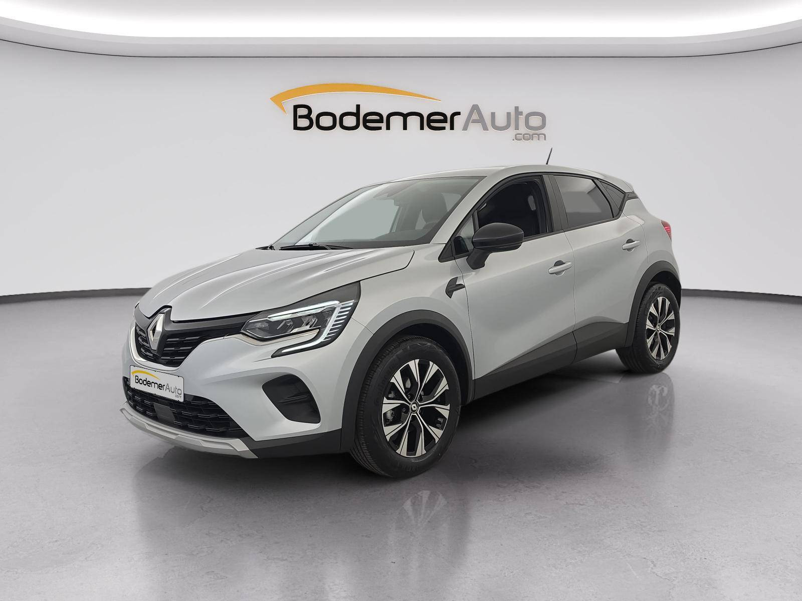 Renault Captur  TCe 90 occasion de 2024 en vente à Ploërmel