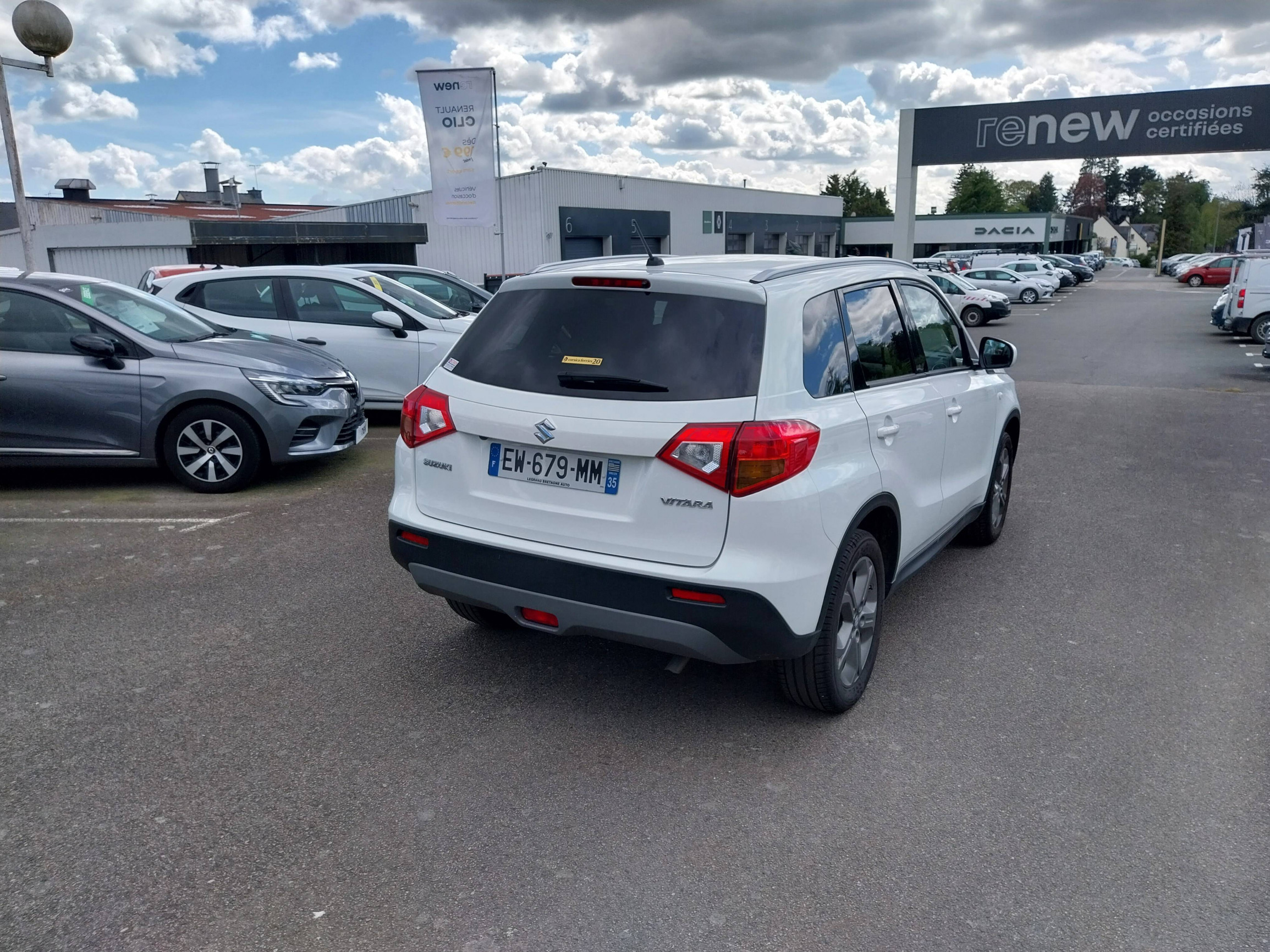 Vente en ligne Suzuki Vitara  1.6 VVT au prix de 14 990 €