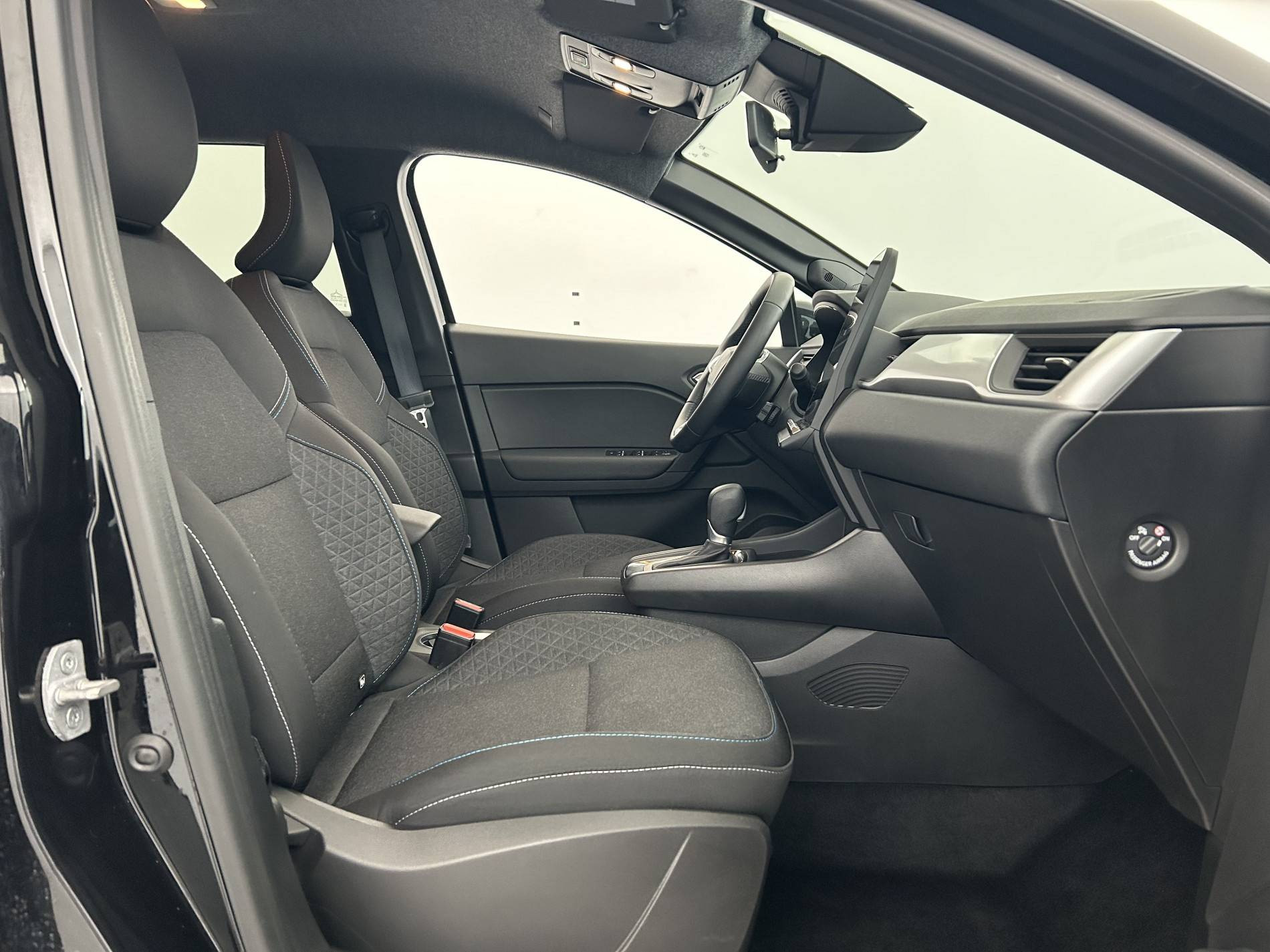 Vente en ligne Renault Symbioz  E-Tech full hybrid 145 au prix de 23 990 €