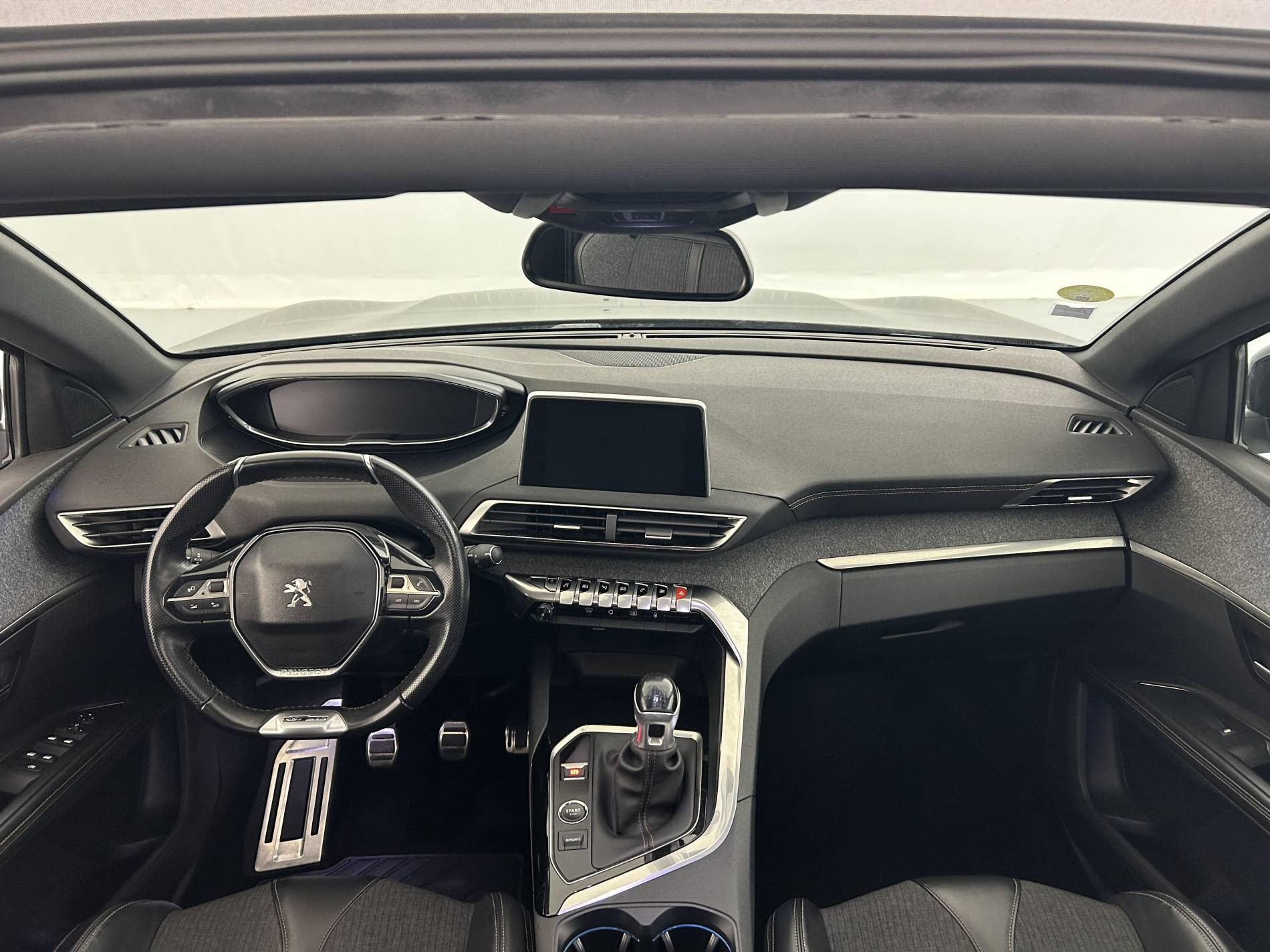Vente en ligne Peugeot 5008  1.5 BlueHDi 130ch S&S BVM6 au prix de 17 500 €