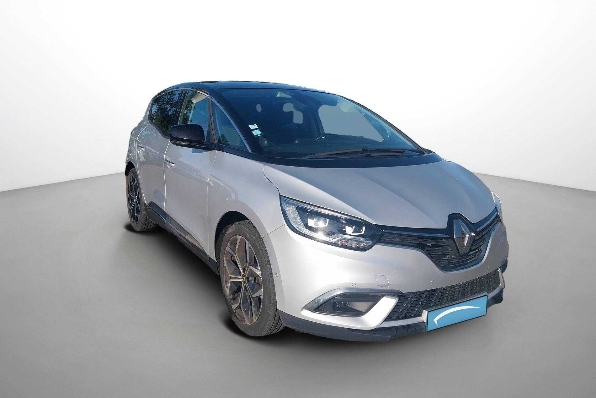 Vente en ligne Renault Scenic 4 Scenic TCe 140 FAP EDC au prix de 17 890 €