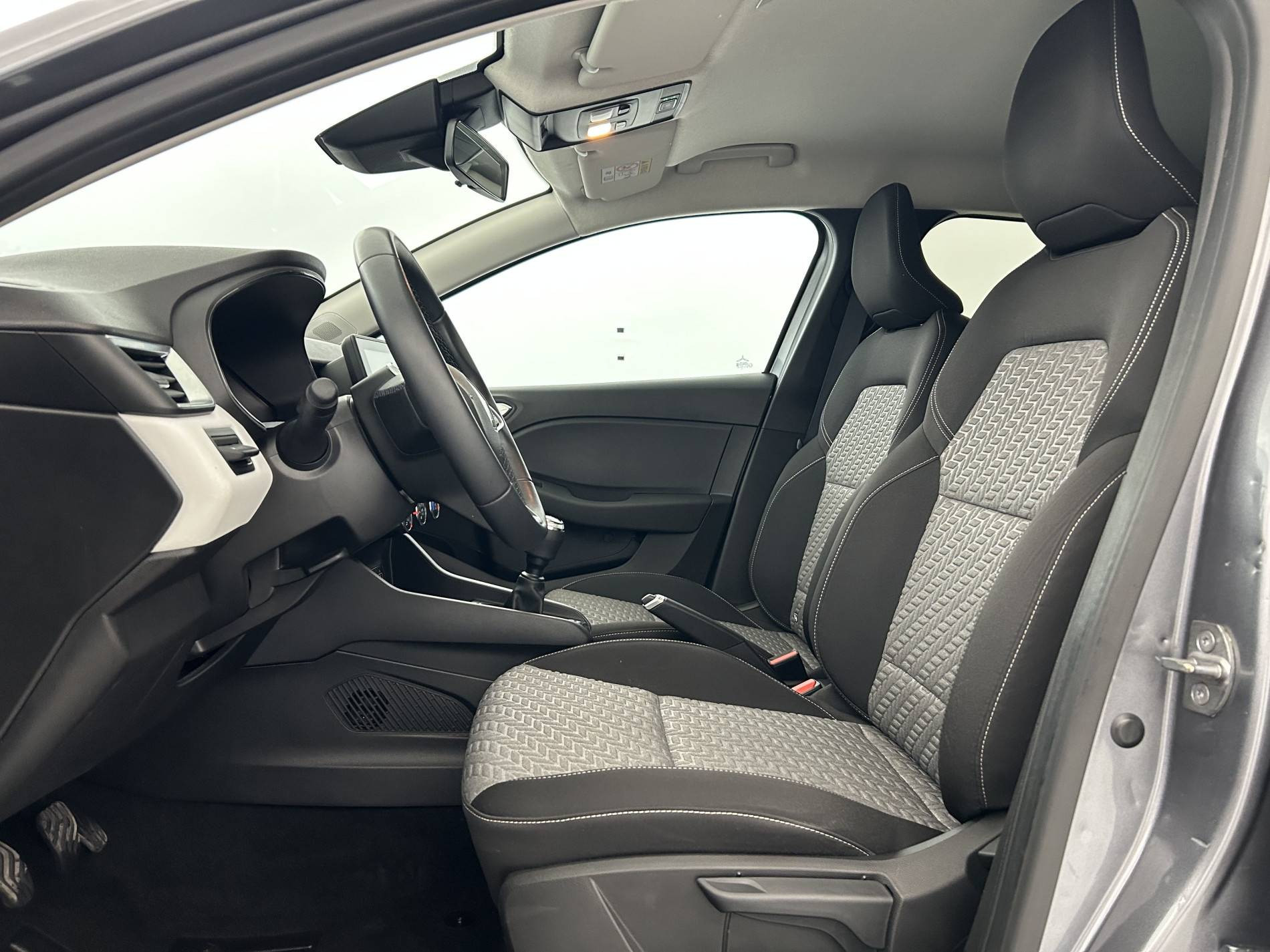 Vente en ligne Renault Clio 5 Clio SCe 65 au prix de 12 790 €