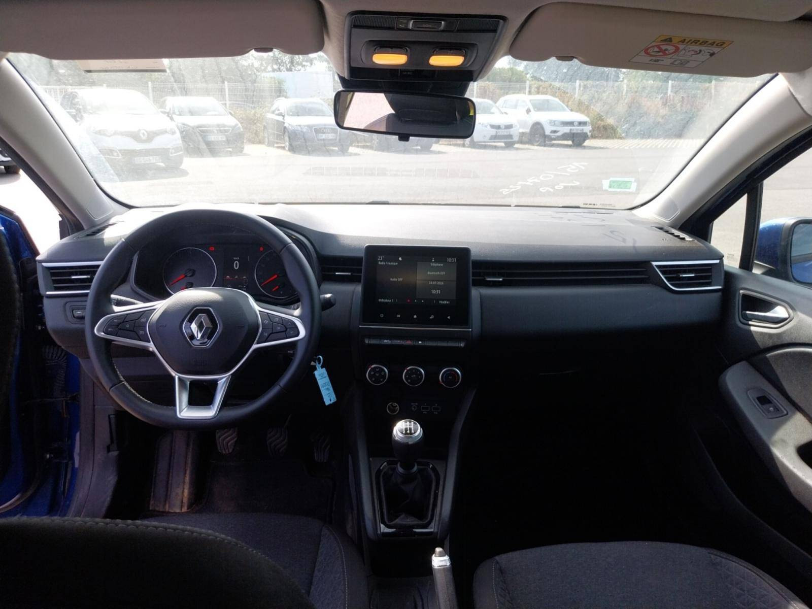Vente en ligne Renault Clio 5 Clio SCe 65 - 21N au prix de 12 390 €
