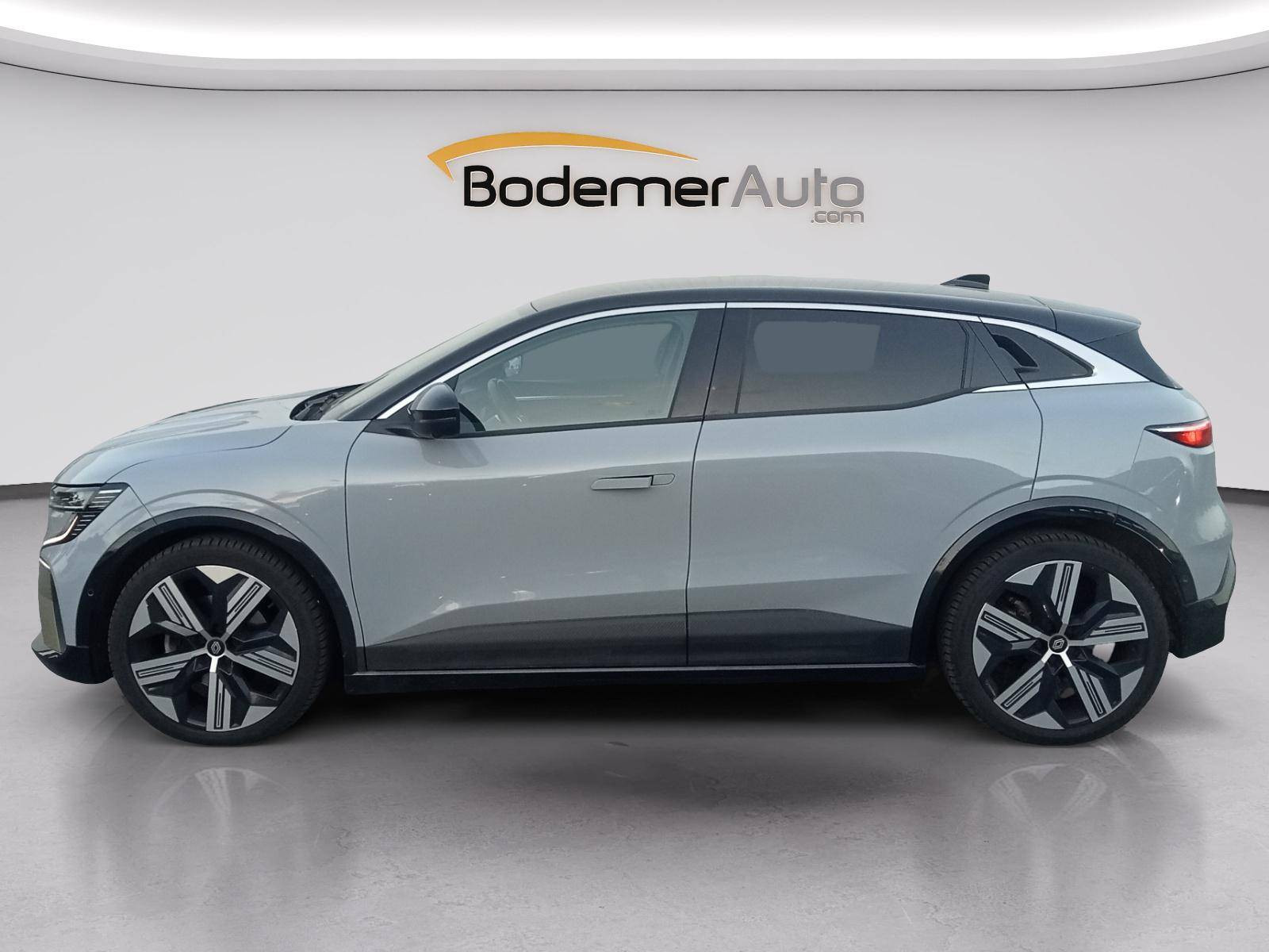 Vente en ligne Renault Megane E-Tech  EV60 220 ch super charge au prix de 21 990 €