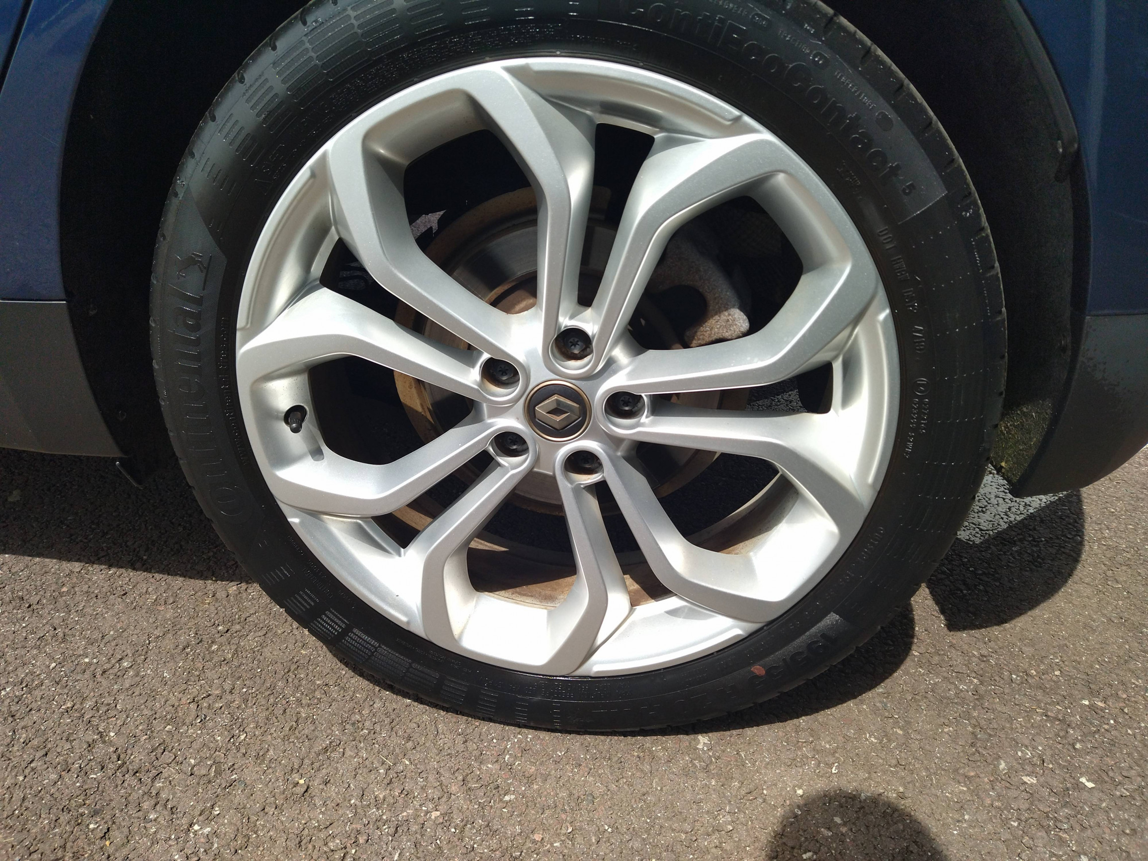 Vente en ligne Renault Scenic 4 Scenic Blue dCi 120 au prix de 16 990 €