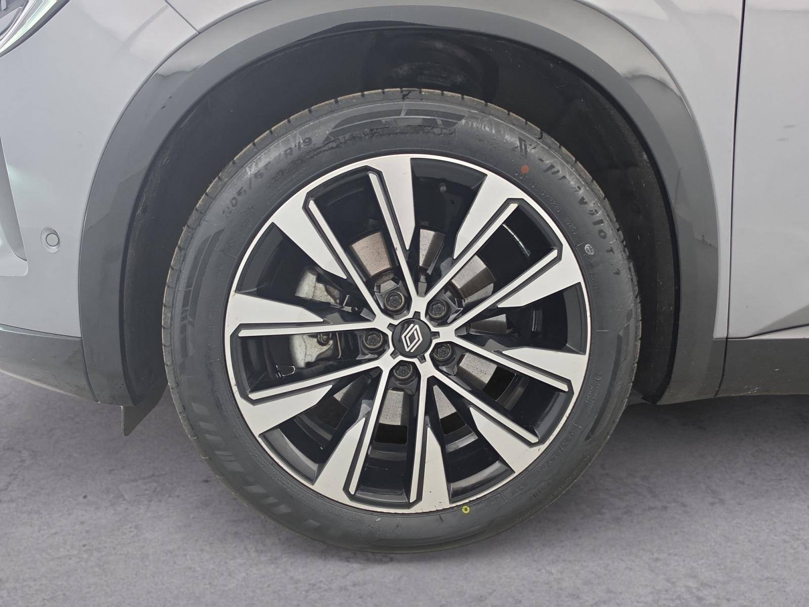 Vente en ligne Renault Austral  E-Tech hybrid 200 au prix de 27 890 €