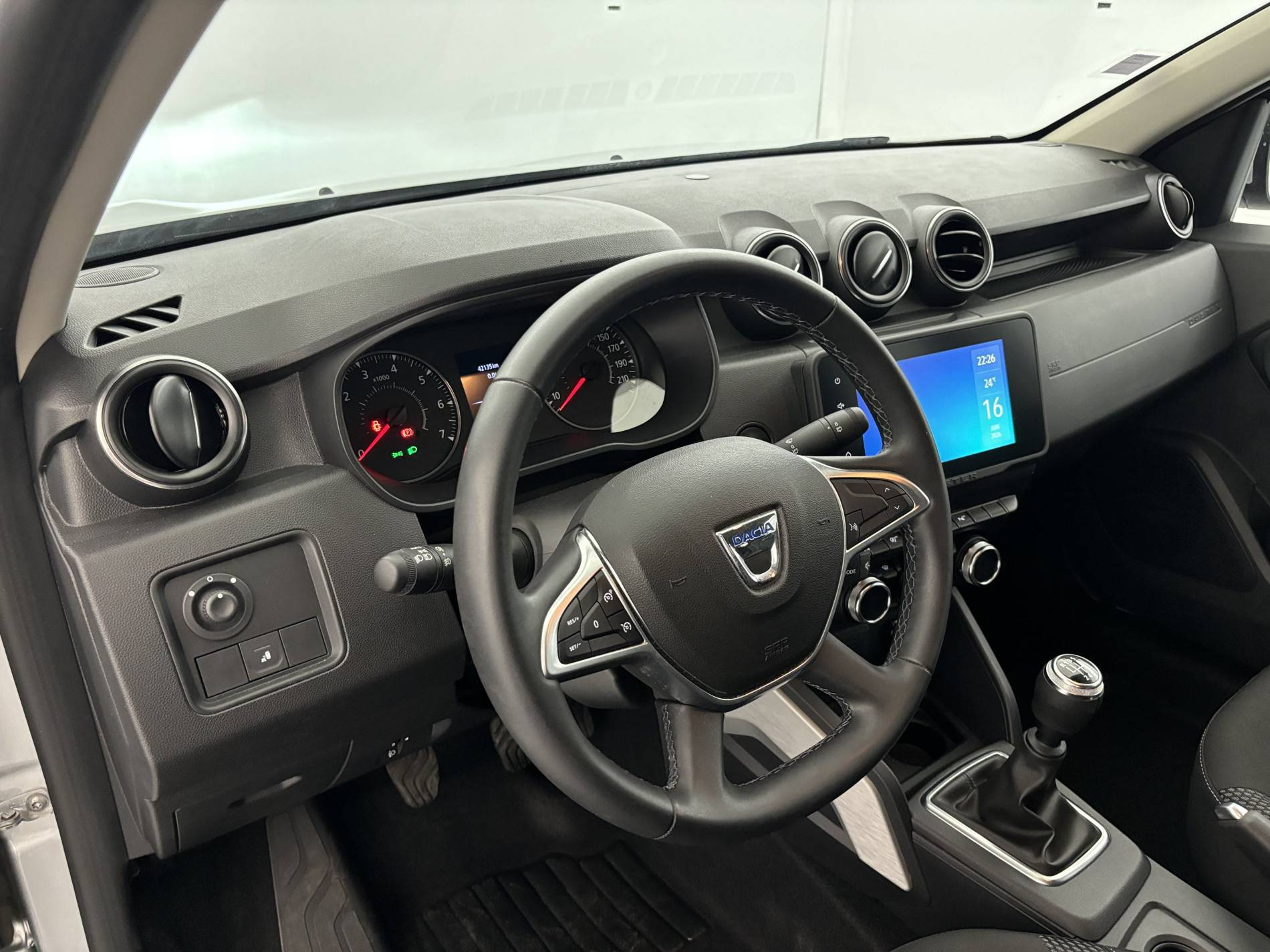 Vente en ligne Dacia Duster  TCe 130 FAP 4x2 au prix de 18 900 €