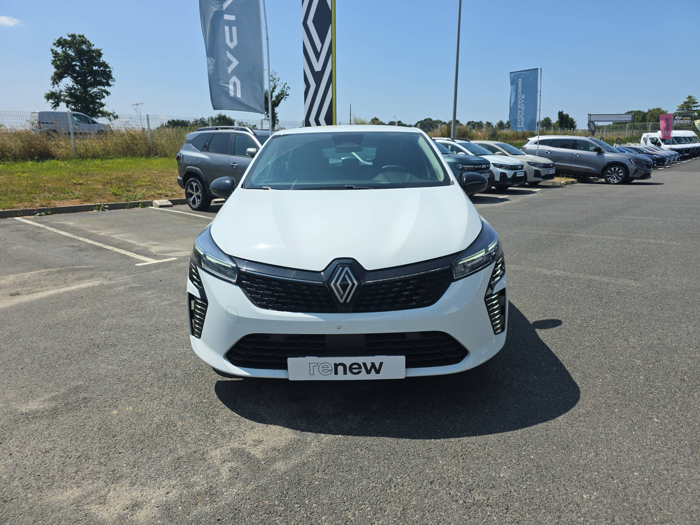 Vente en ligne Renault Clio 5 Clio TCe 90 ch GSR2 au prix de 15 990 €