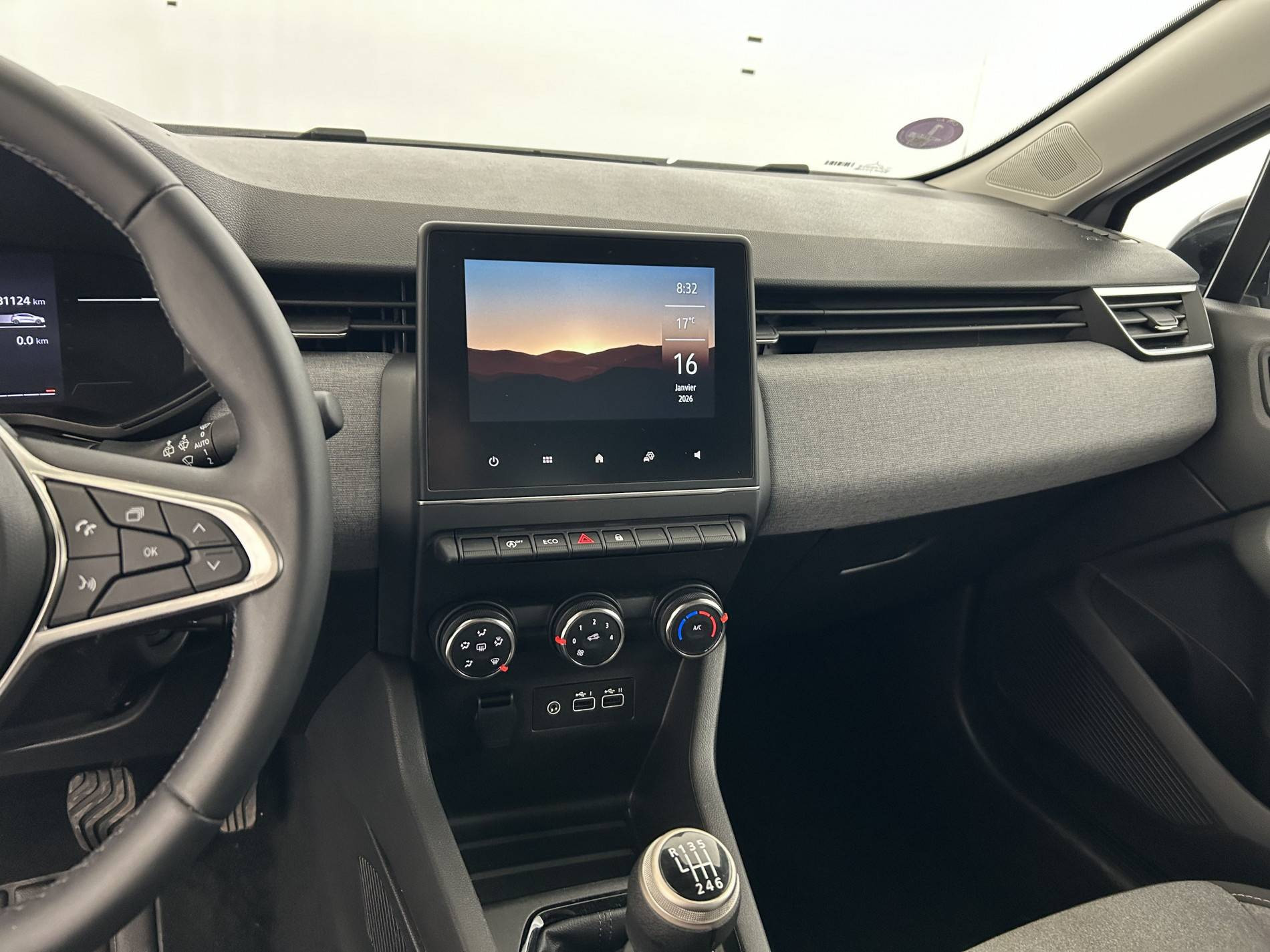 Vente en ligne Renault Clio 5 Clio TCe 90 au prix de 15 390 €