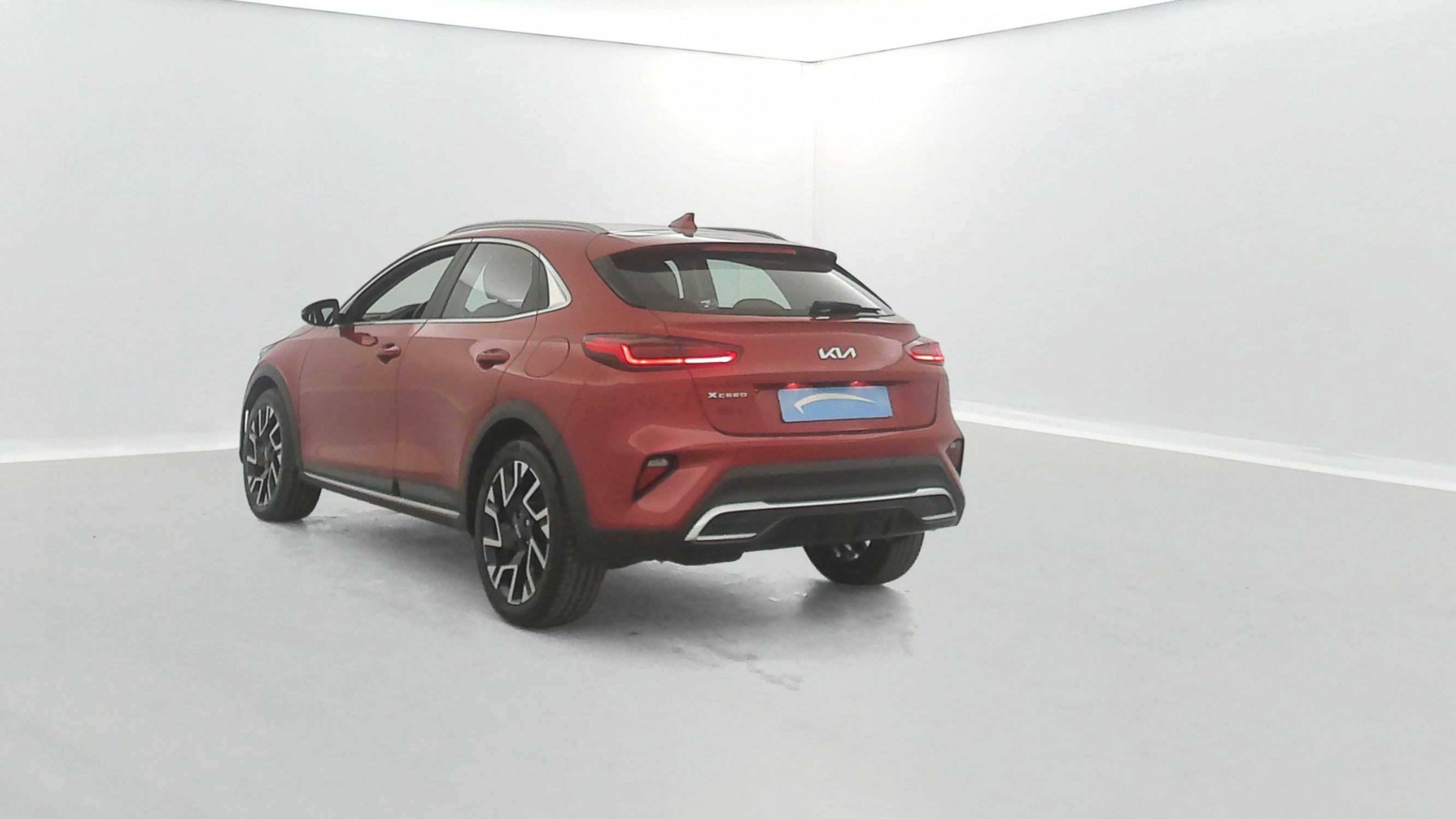 Vente en ligne Kia XCeed  1.6 CRDi 136 ch ISG MHEV DCT7 au prix de 22 480 €