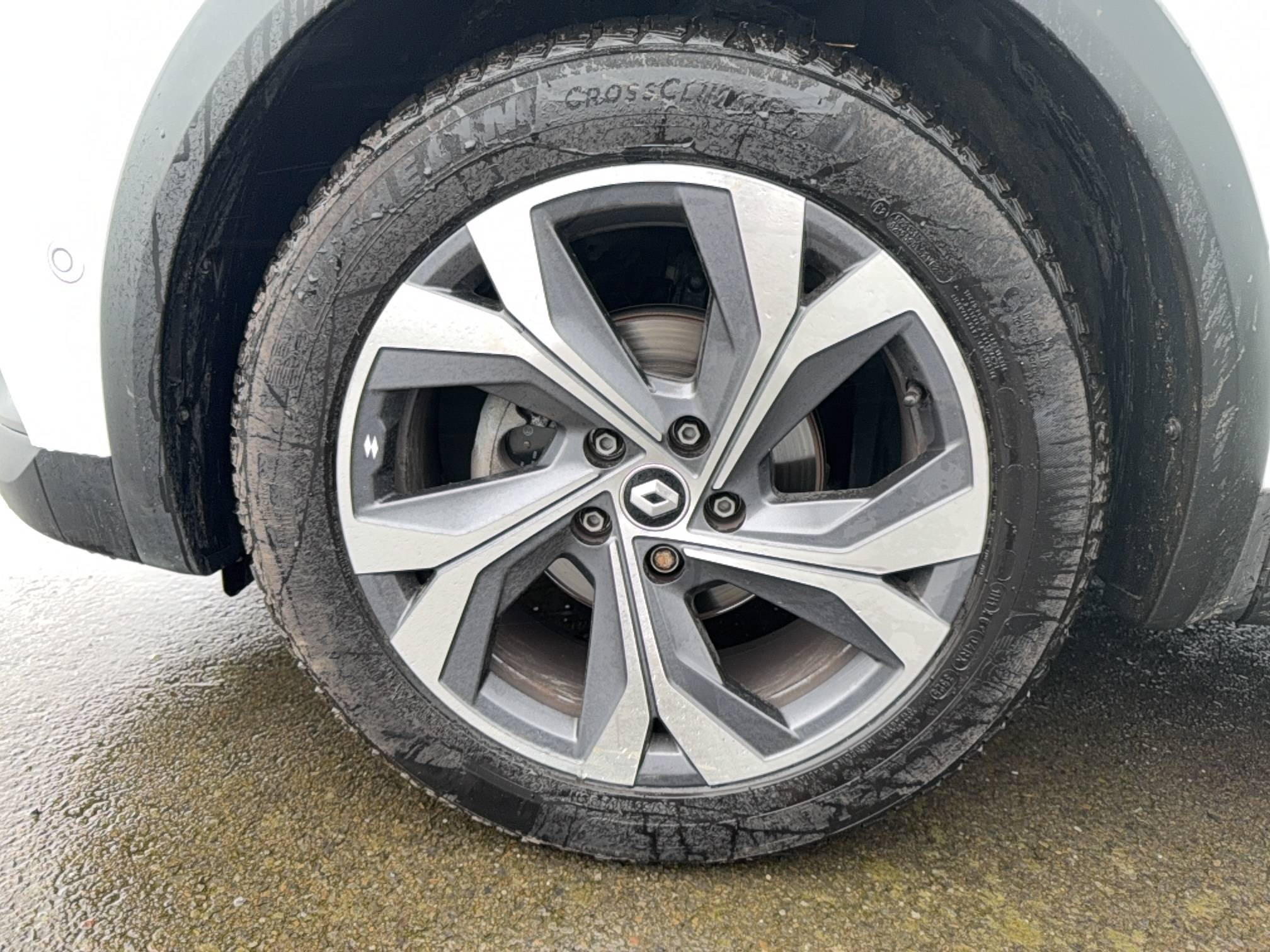 Vente en ligne Renault Captur  TCe 140 EDC - 21B au prix de 19 590 €