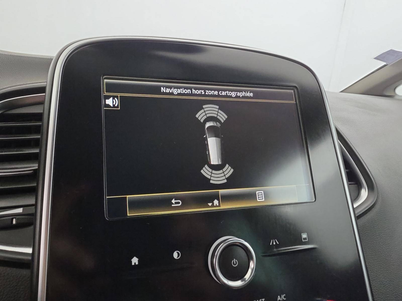 Vente en ligne Renault Grand Scenic 4 Grand Scenic Blue dCi 120 au prix de 13 999 €