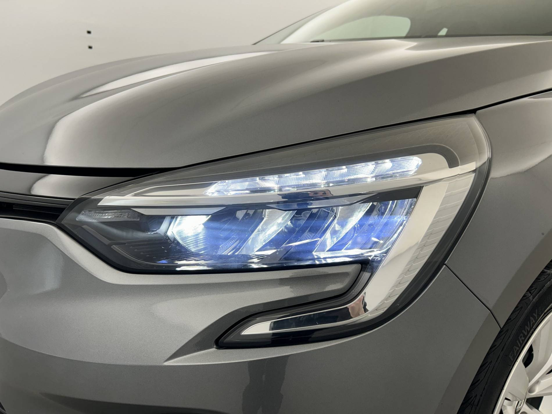 Vente en ligne Renault Clio 5 Clio SCe 65 au prix de 12 490 €