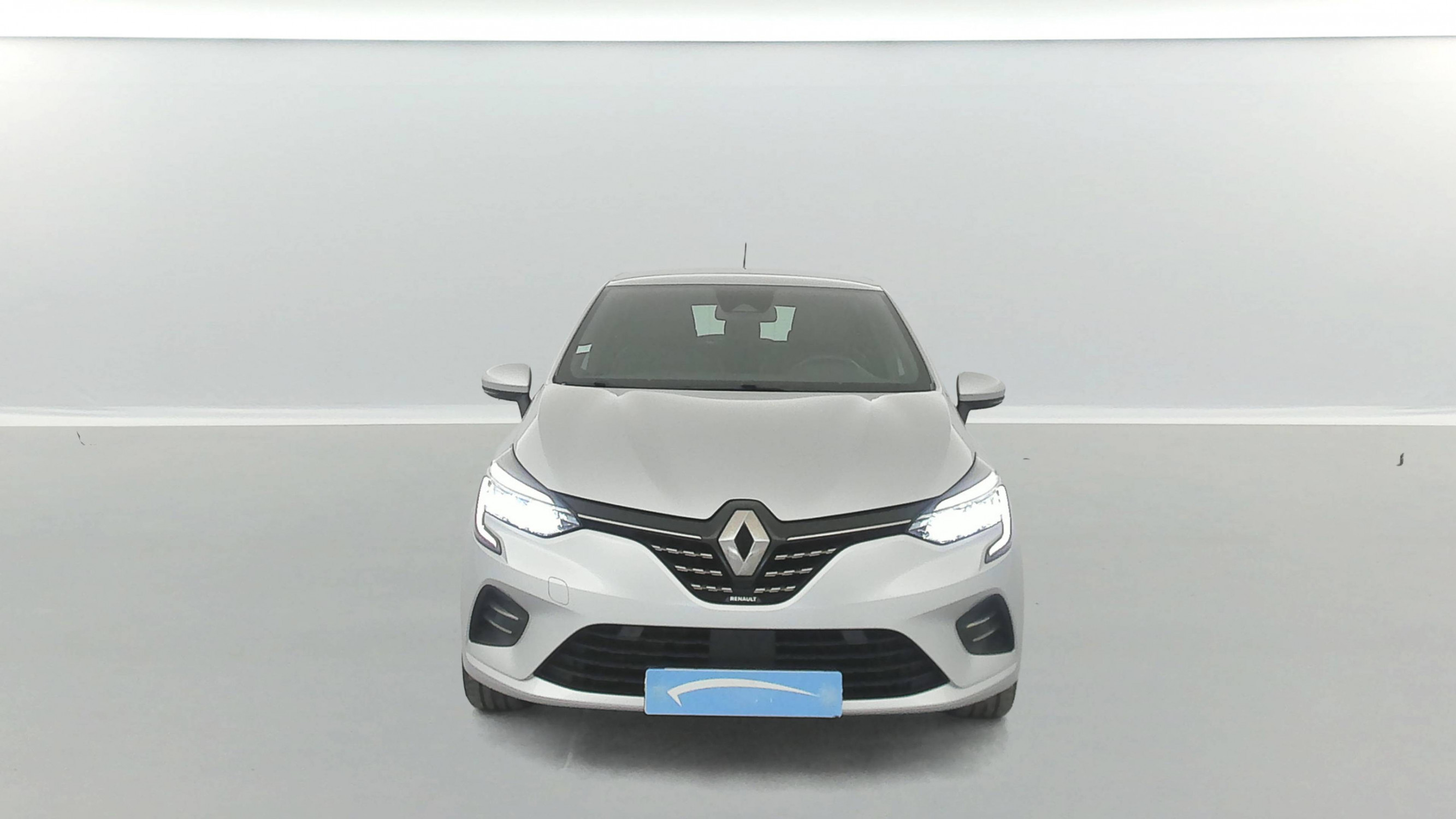 Vente en ligne Renault Clio 5 Clio E-Tech 140 - 21N au prix de 16 500 €