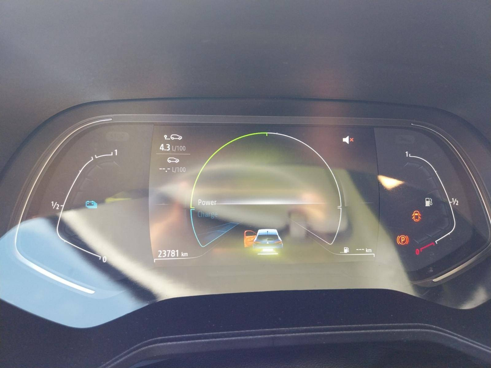 Vente en ligne Renault Clio 5 Clio E-Tech full hybrid 145 au prix de 18 790 €