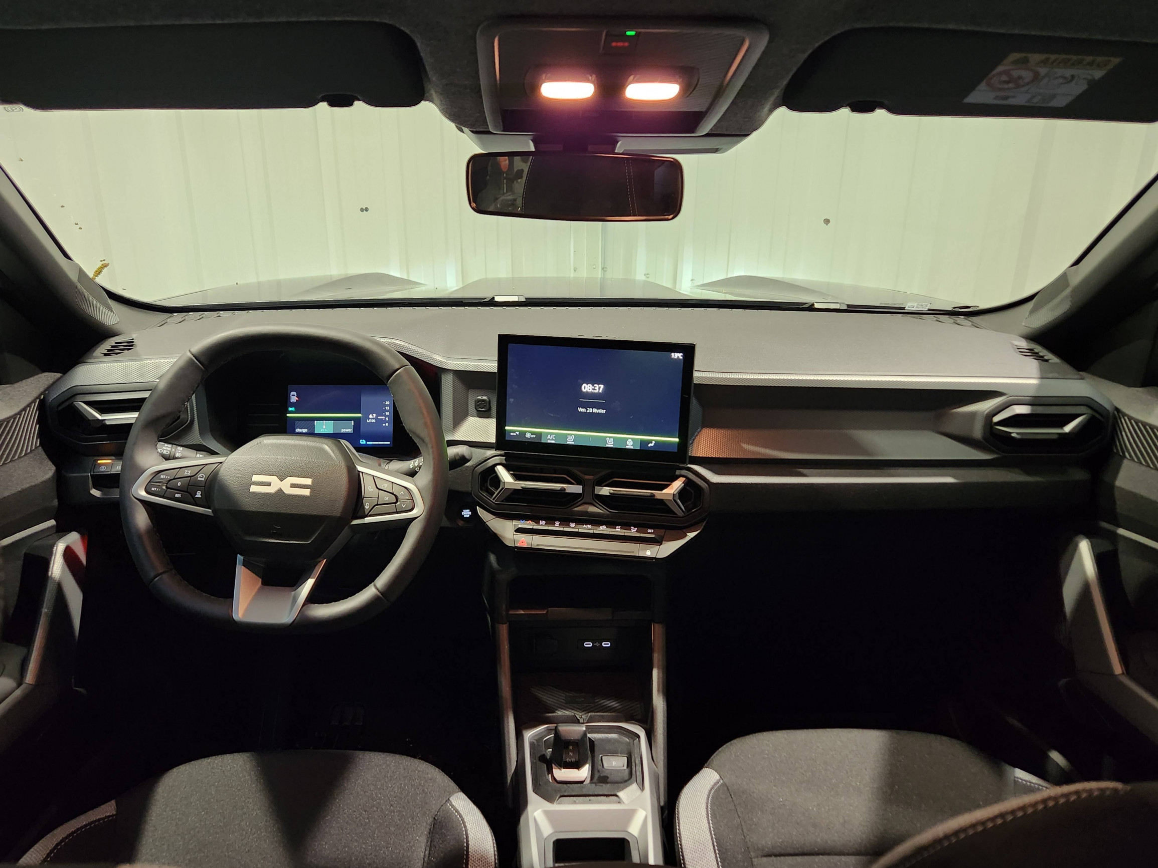 Vente en ligne Dacia Duster  Hybrid 155 au prix de 29 650 €