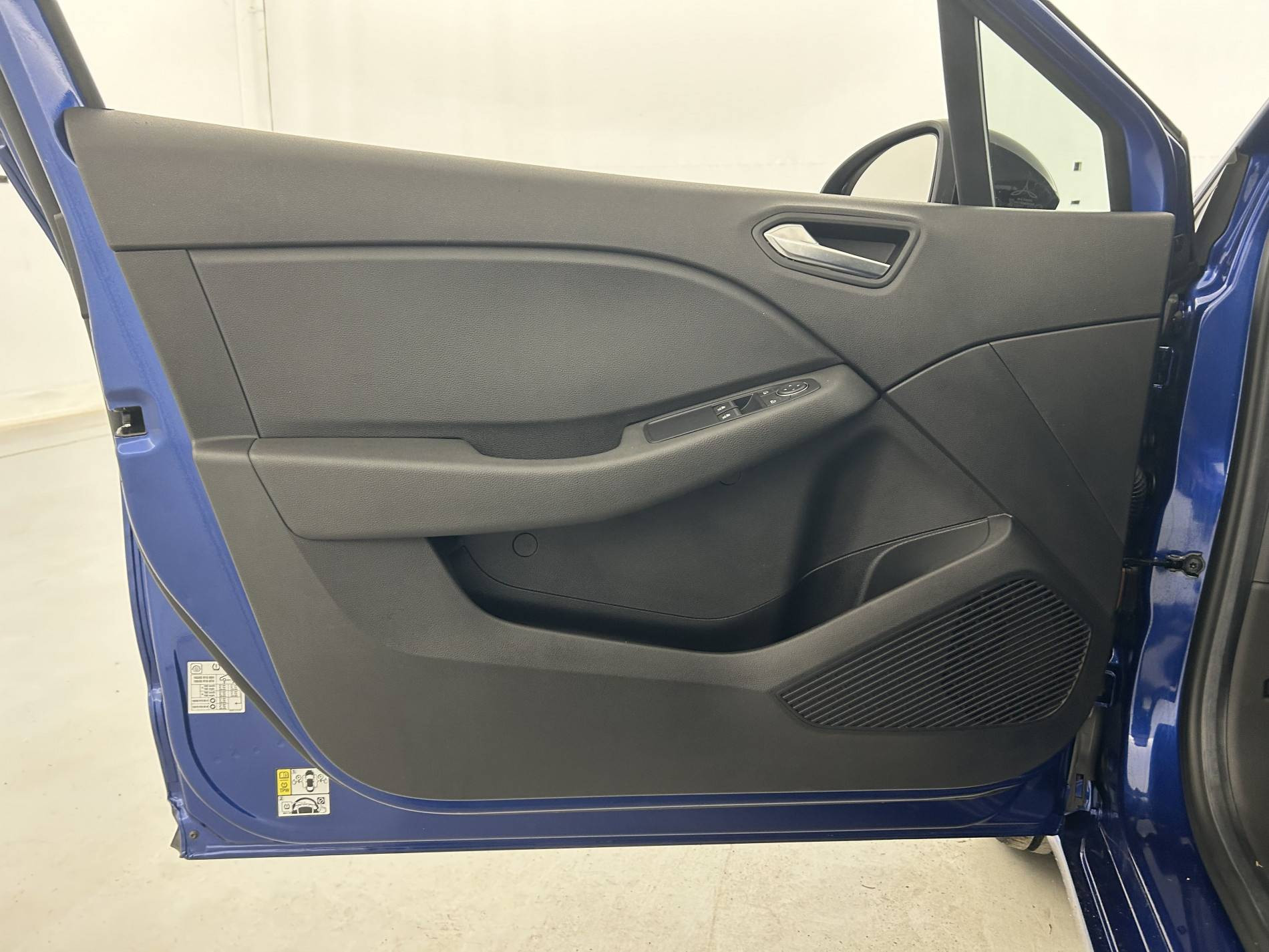 Vente en ligne Renault Clio 5 Clio TCe 90 au prix de 13 190 €