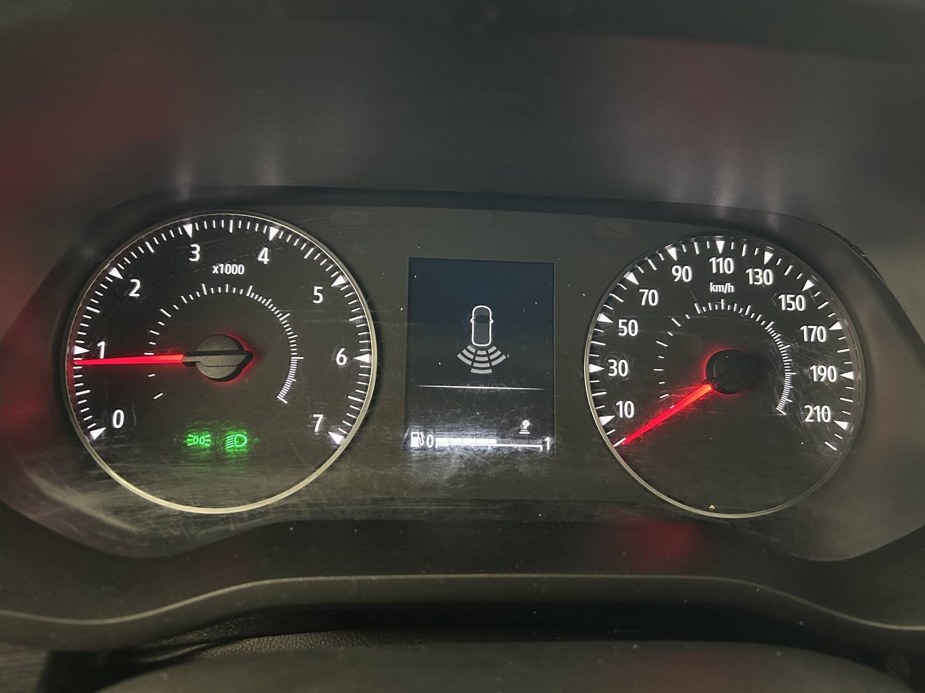 Vente en ligne Renault Trafic 3 Fourgon TRAFIC FGN L1H1 2800 KG BLUE DCI 110 au prix de 20 790 €