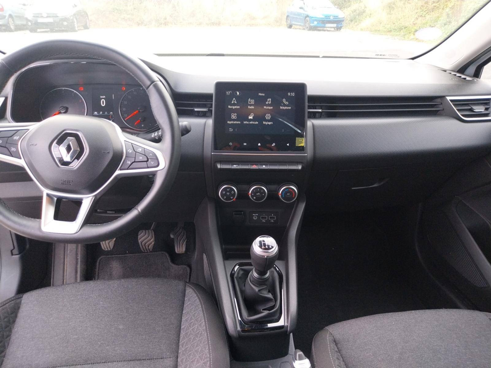Vente en ligne Renault Clio 5 Clio SCe 65 - 21N au prix de 12 490 €