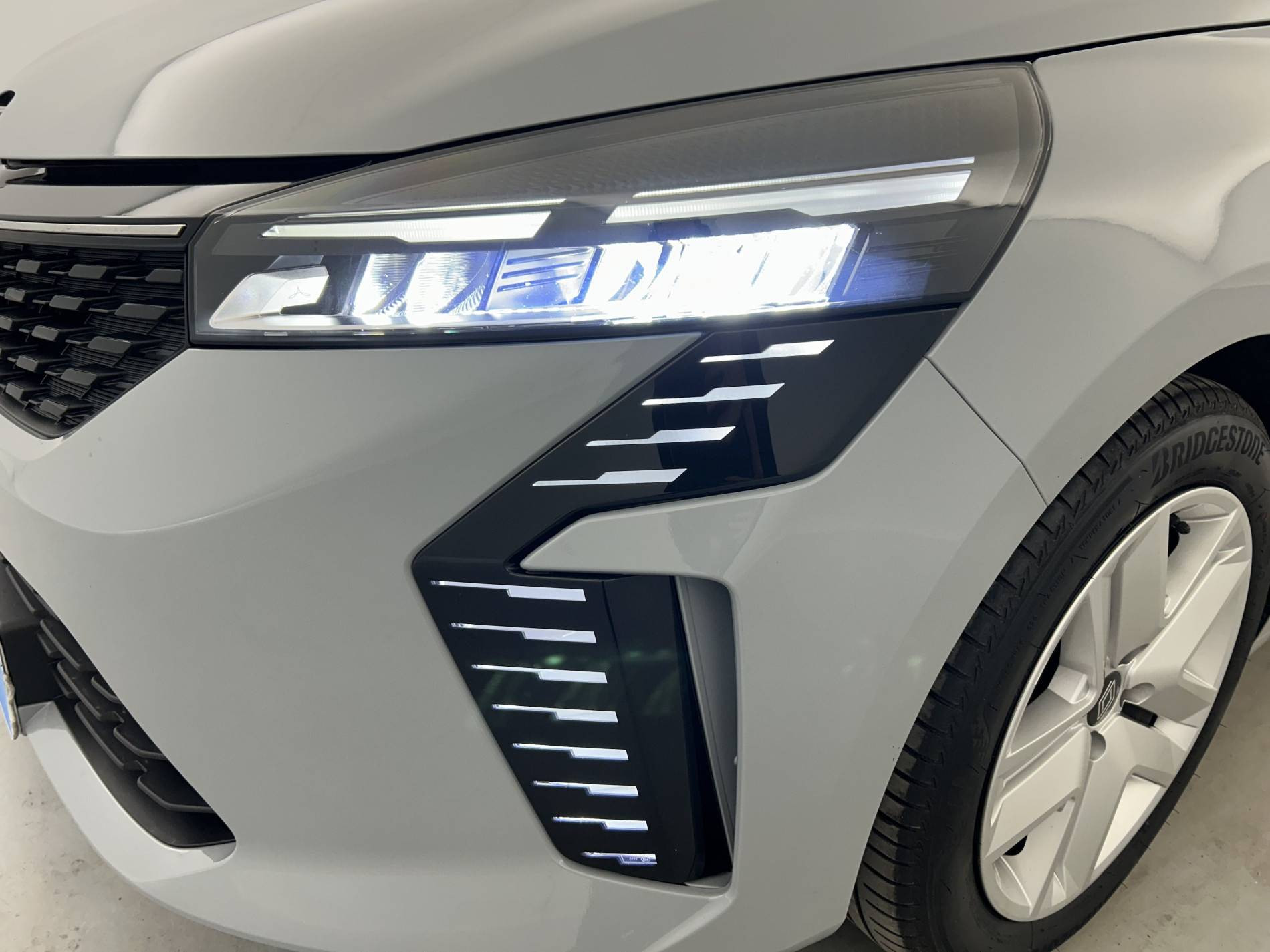 Vente en ligne Renault Clio 5 Clio TCe 90 ch GSR2 au prix de 15 990 €