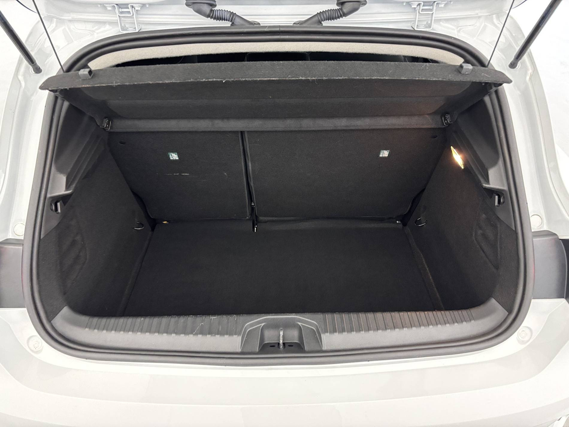 Vente en ligne Renault Clio 5 Clio TCe 90 au prix de 14 190 €
