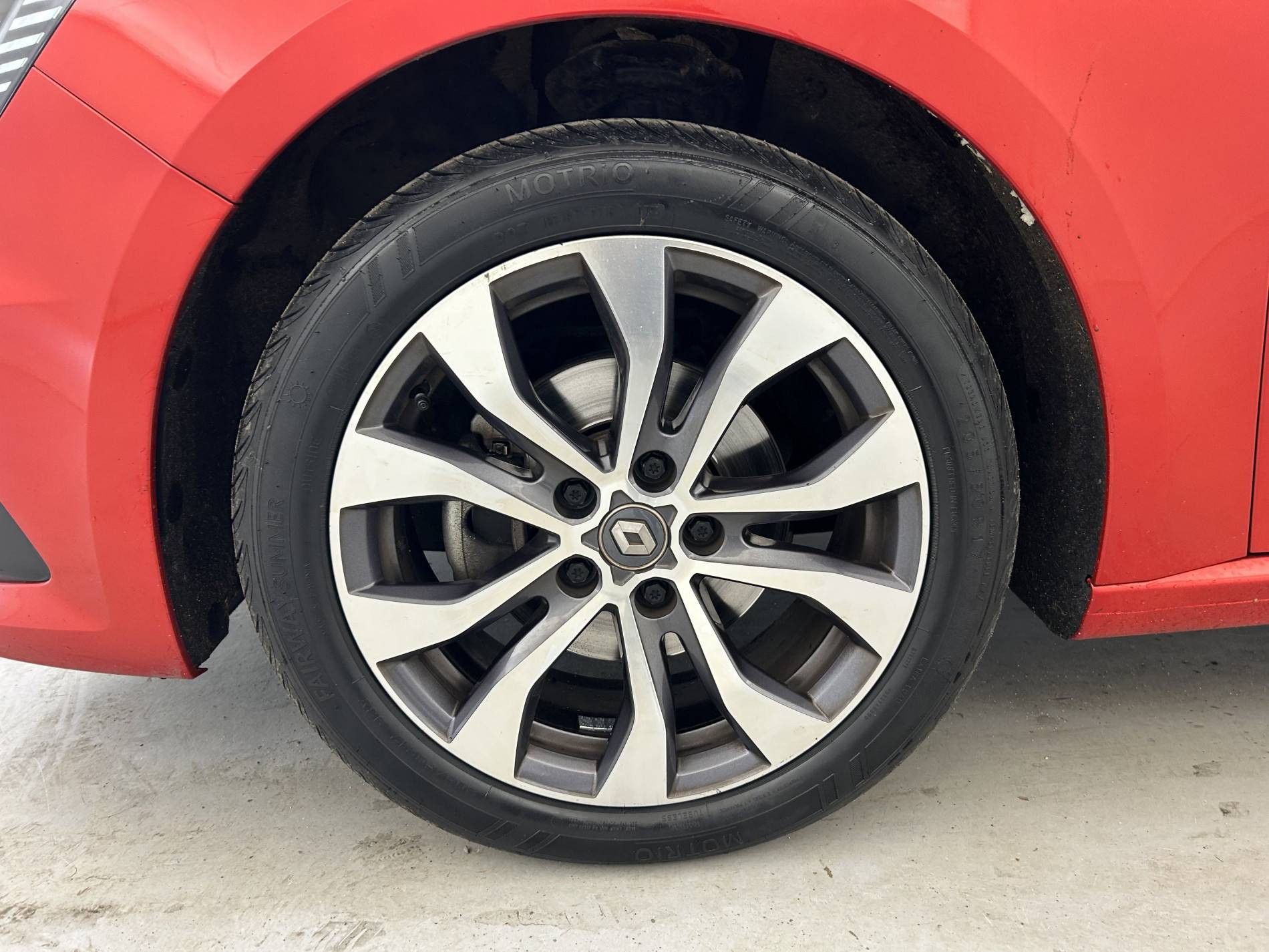 Vente en ligne Renault Megane 4  Blue dCi 115 EDC au prix de 18 785 €