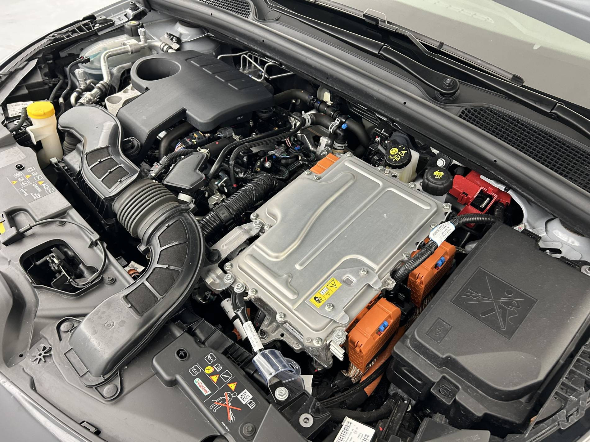 Vente en ligne Renault Clio 5 Clio E-Tech full hybrid 145 ch GSR2 au prix de 19 990 €