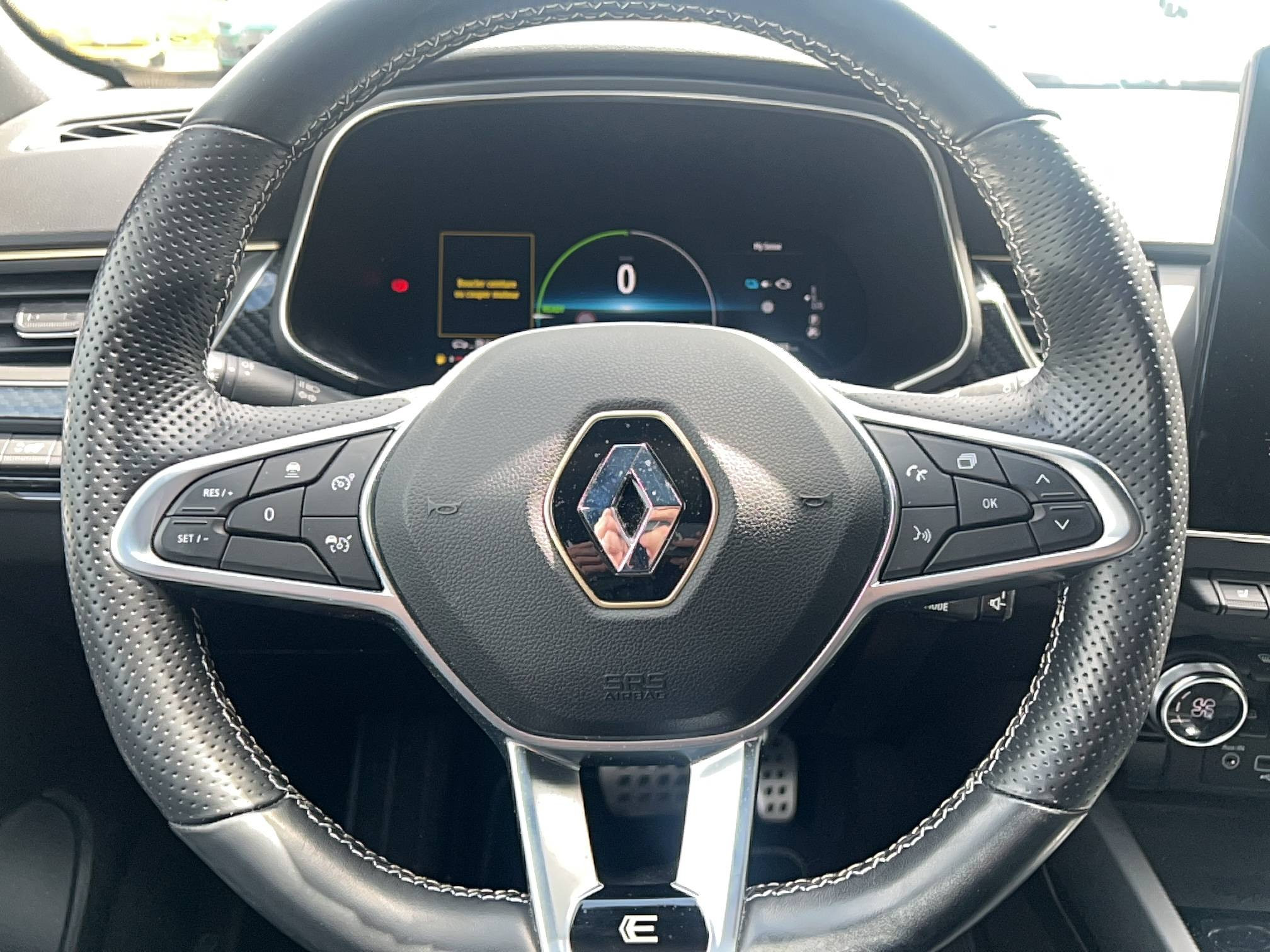 Vente en ligne Renault Arkana  E-Tech hybride 145 - 22 au prix de 22 991 €