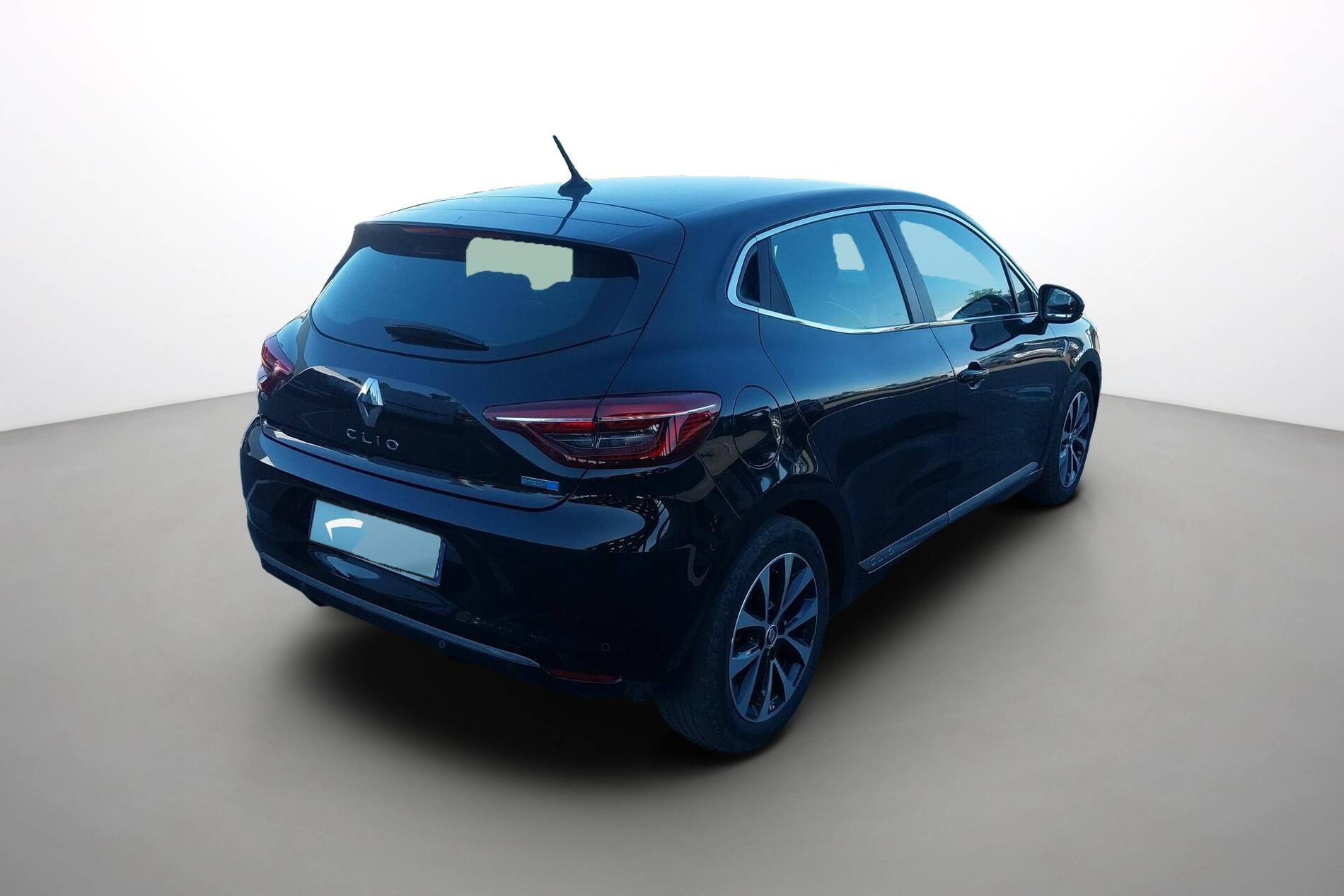 Vente en ligne Renault Clio 5 Clio E-Tech 140 - 21N au prix de 15 790 €