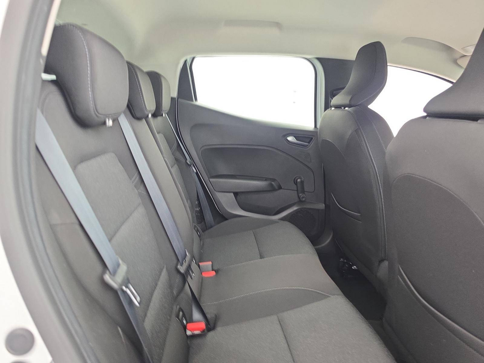 Vente en ligne Renault Clio 5 Clio E-Tech 140 - 21N au prix de 14 890 €