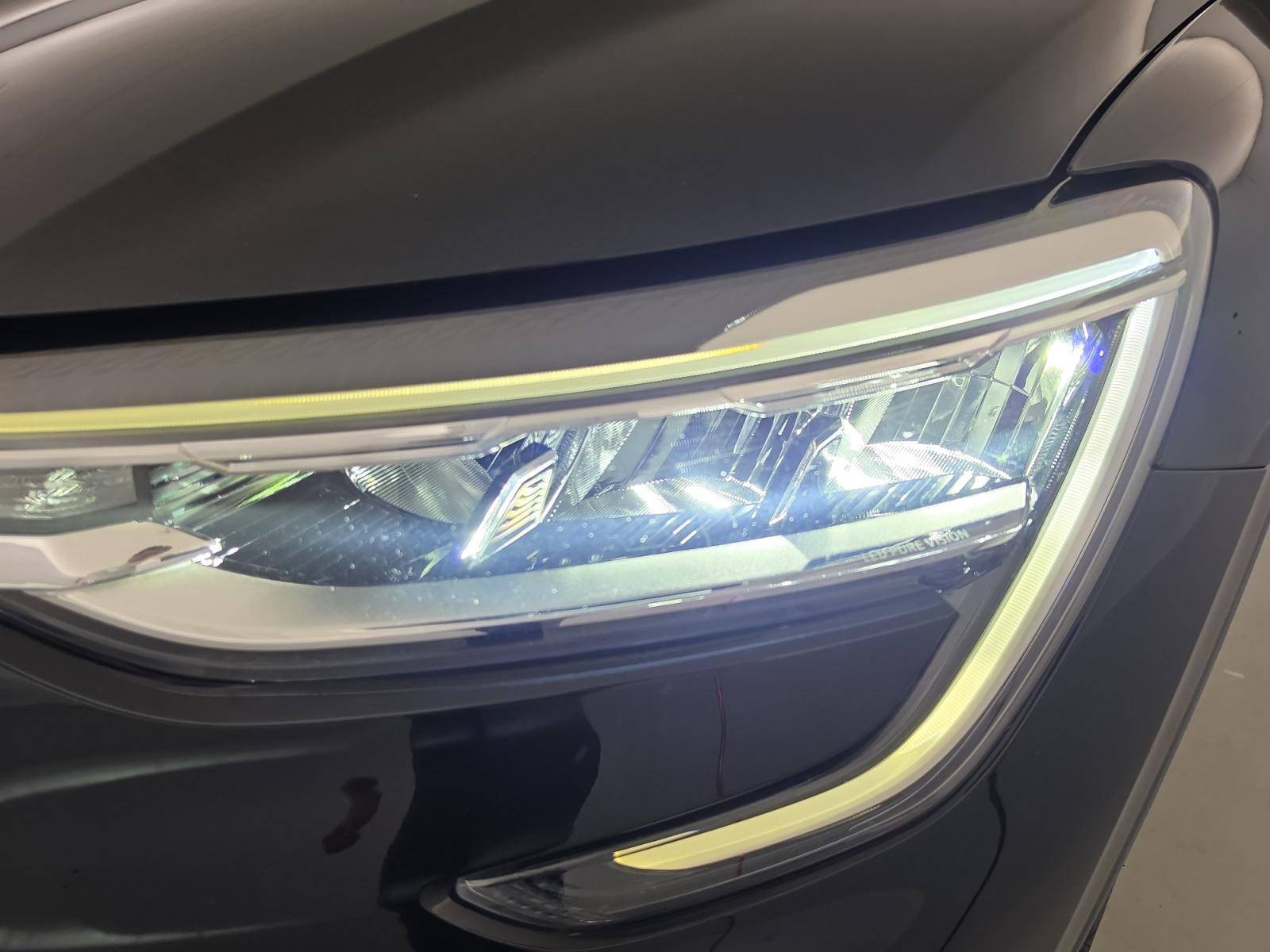 Vente en ligne Renault Arkana  E-Tech hybride 145 au prix de 21 990 €