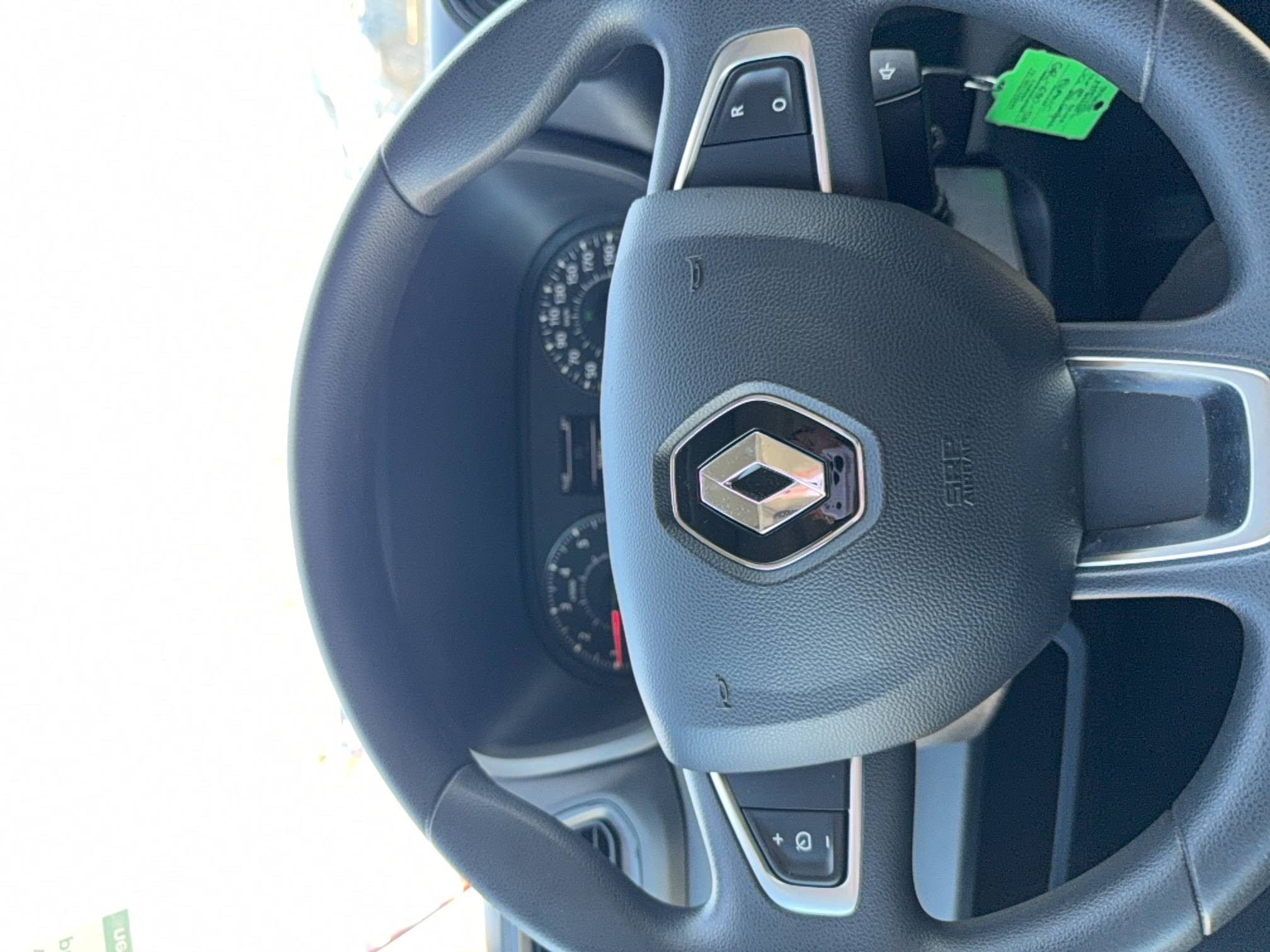 Vente en ligne Renault Master Fourgon MASTER FGN TRAC F3500 L2H2 BLUE DCI 135 au prix de 23 490 €