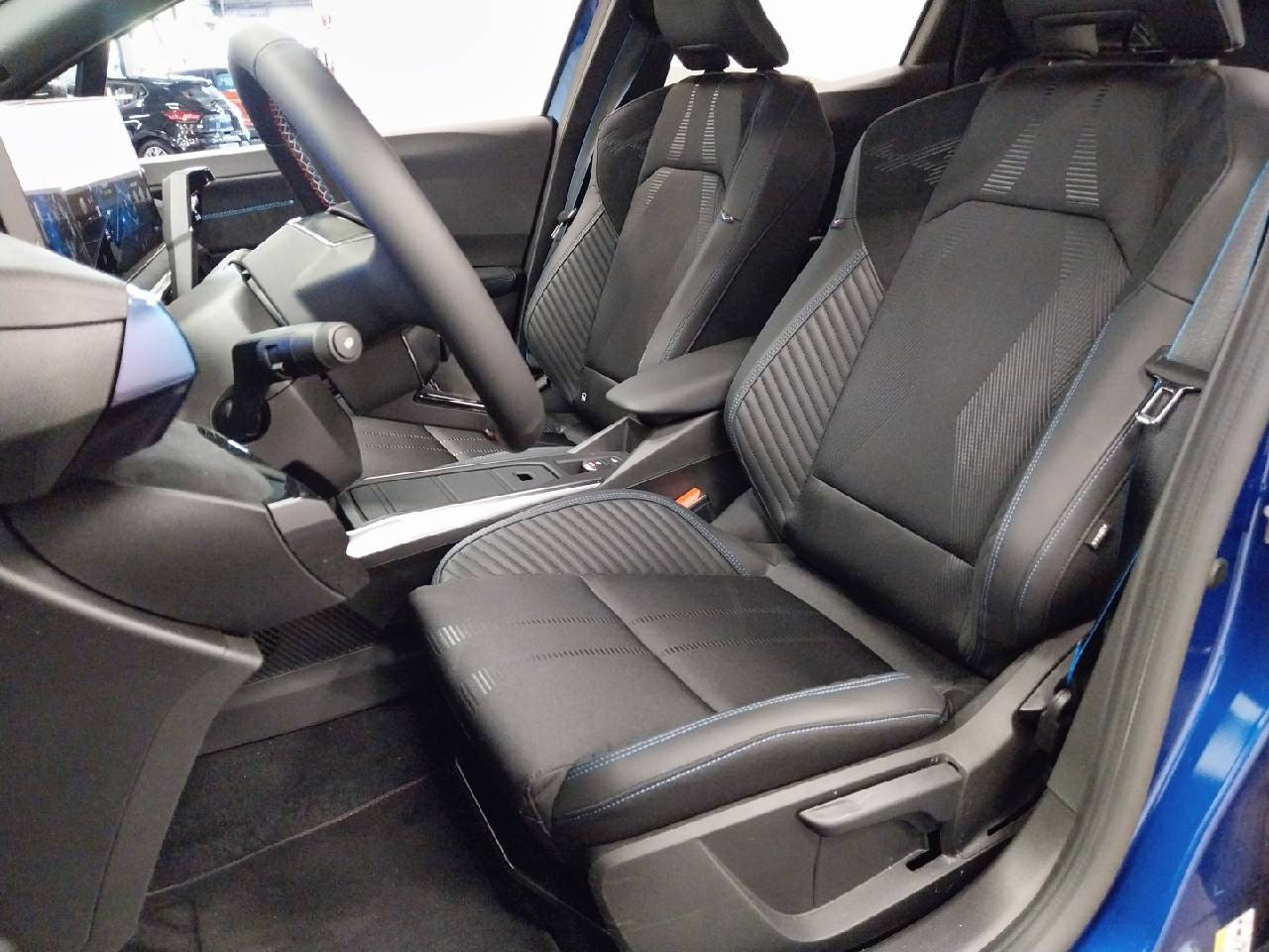 Vente en ligne Renault Clio 6 Clio E-Tech full hybrid 160 ch au prix de 30 400 €