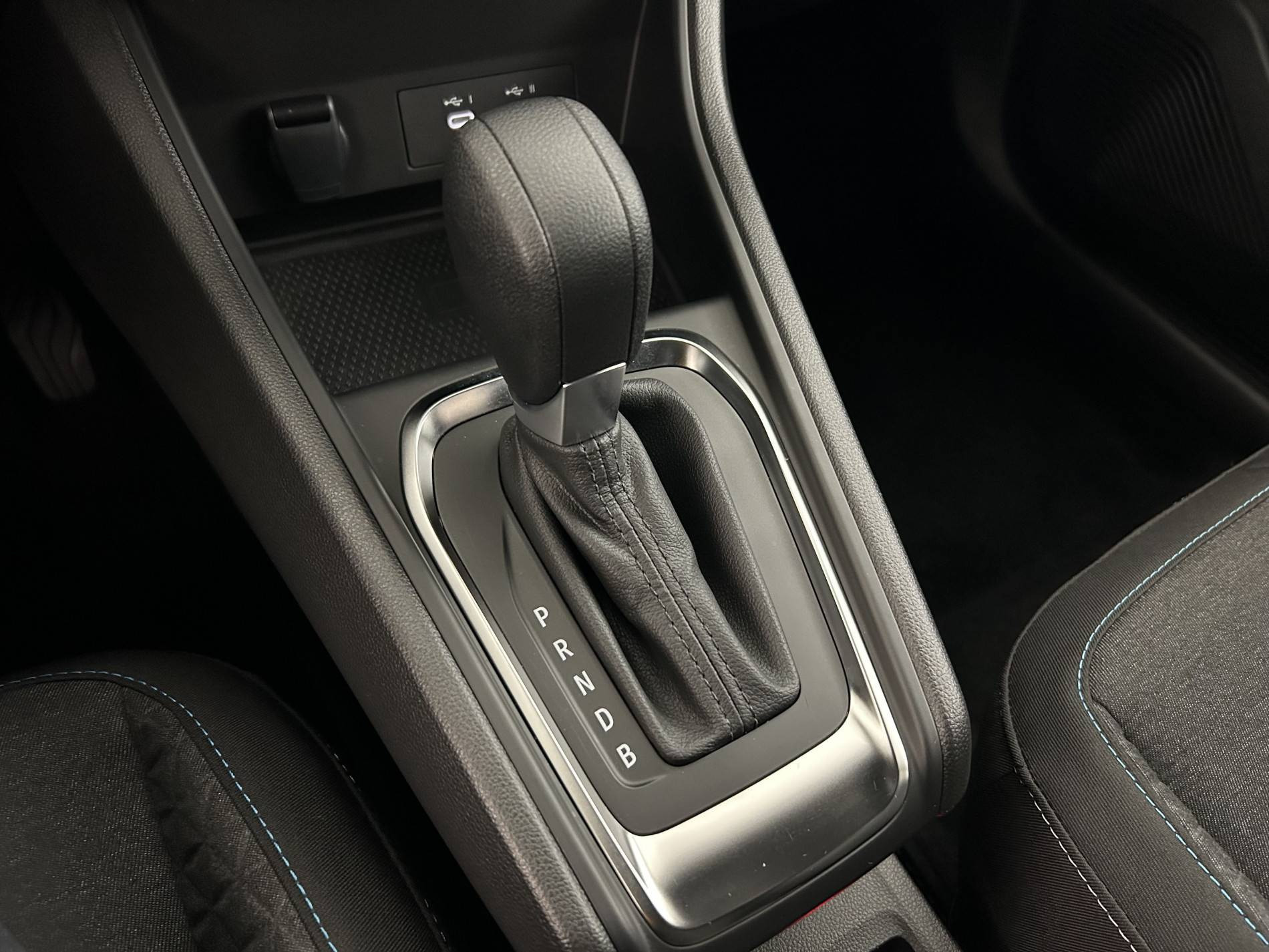 Vente en ligne Renault Symbioz  E-Tech full hybrid 145 au prix de 23 990 €