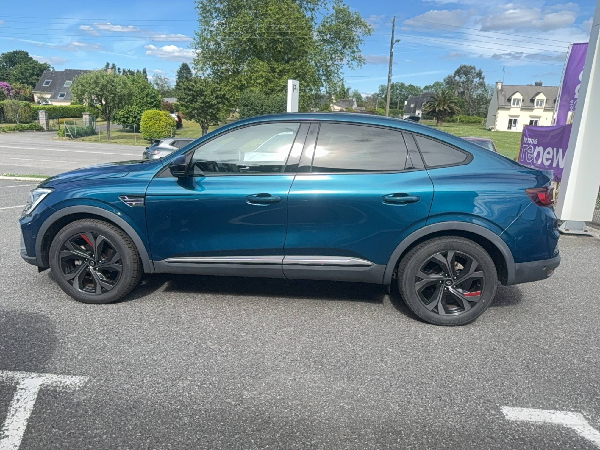 Vente en ligne Renault Arkana  E-Tech 145 - 21B au prix de 19 990 €