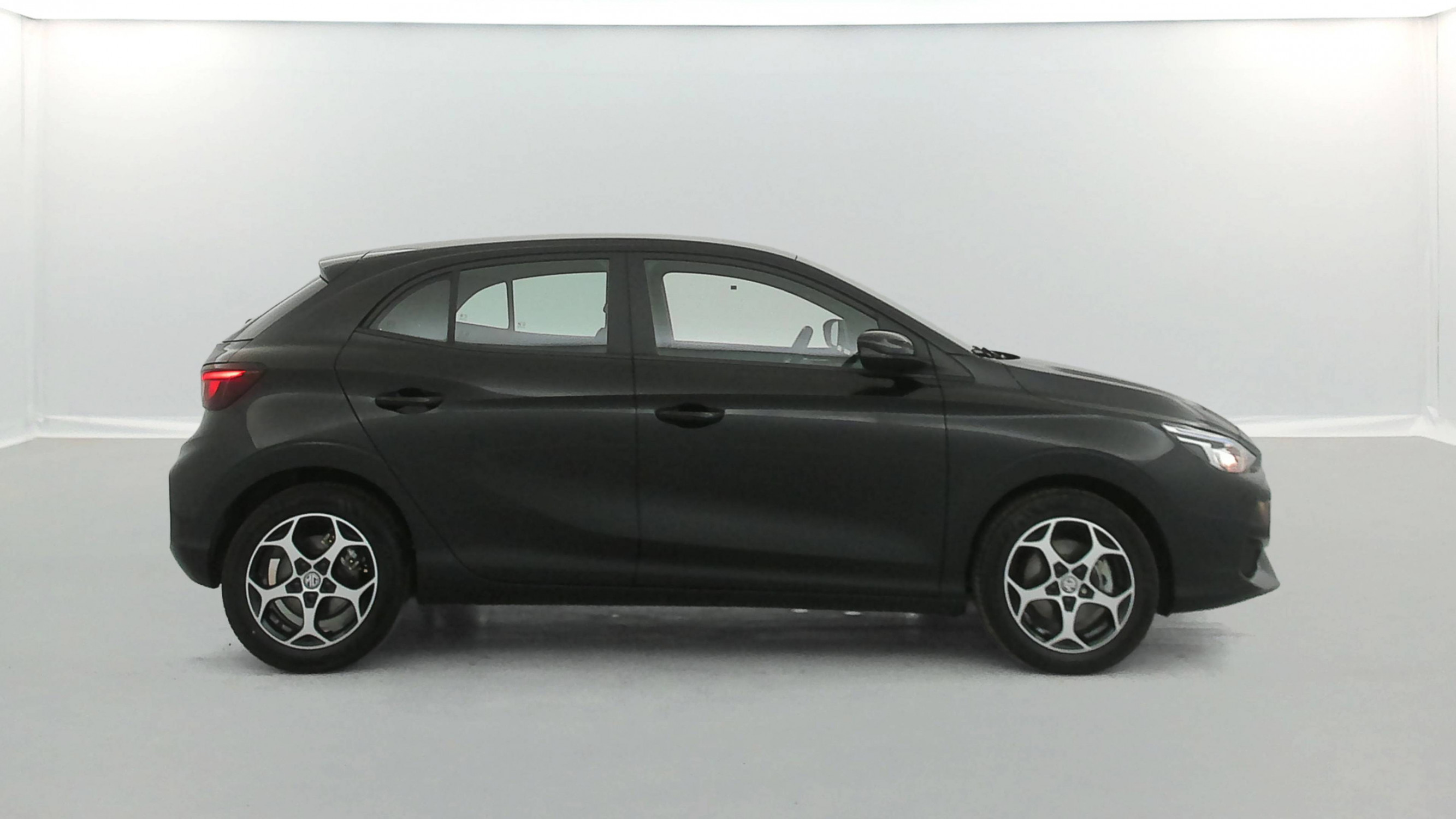 Vente en ligne Mg MG3  1.5 L Hybrid+ 195 ch au prix de 16 290 €