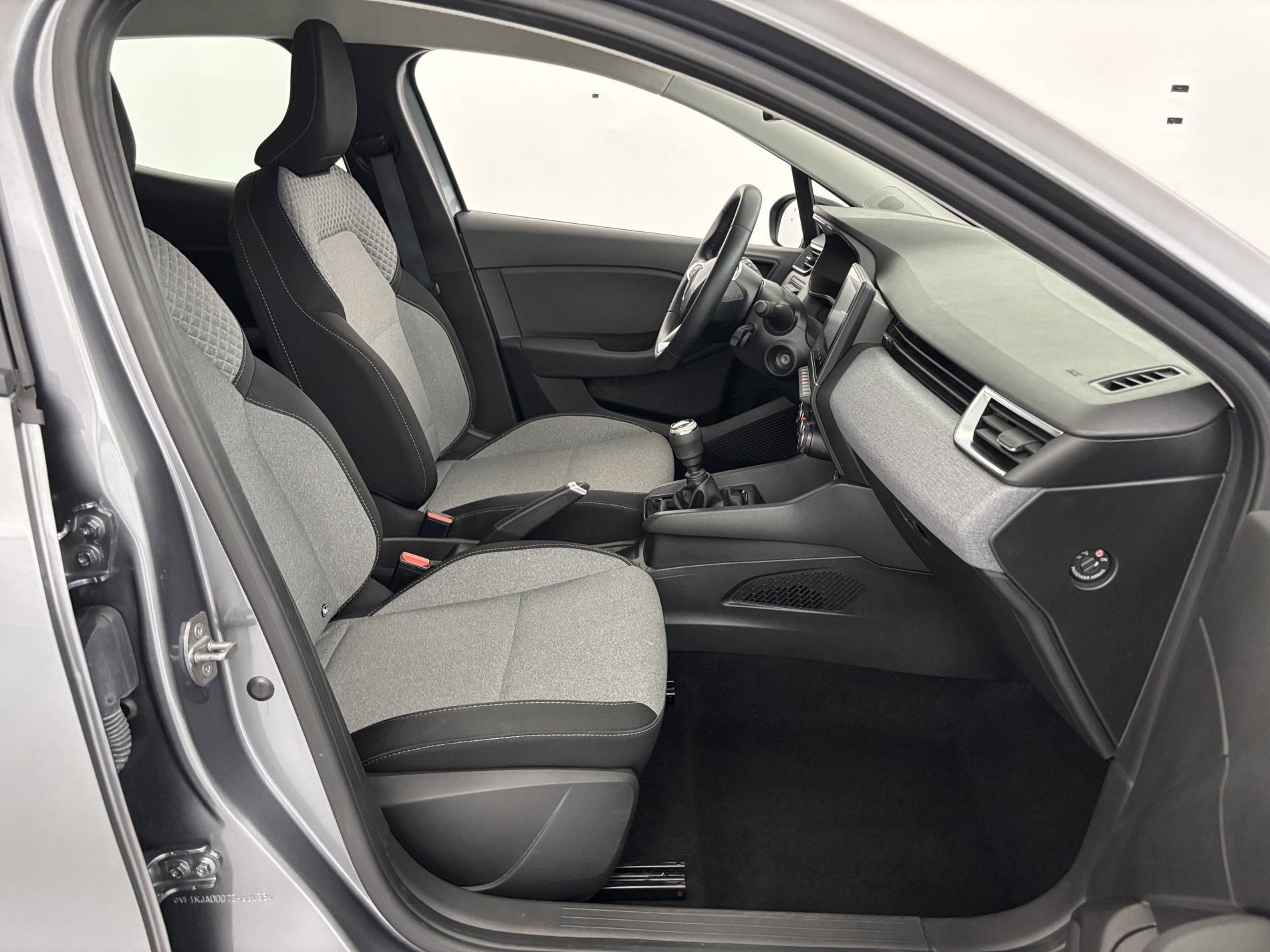 Vente en ligne Renault Clio 5 Clio TCe 90 au prix de 14 790 €