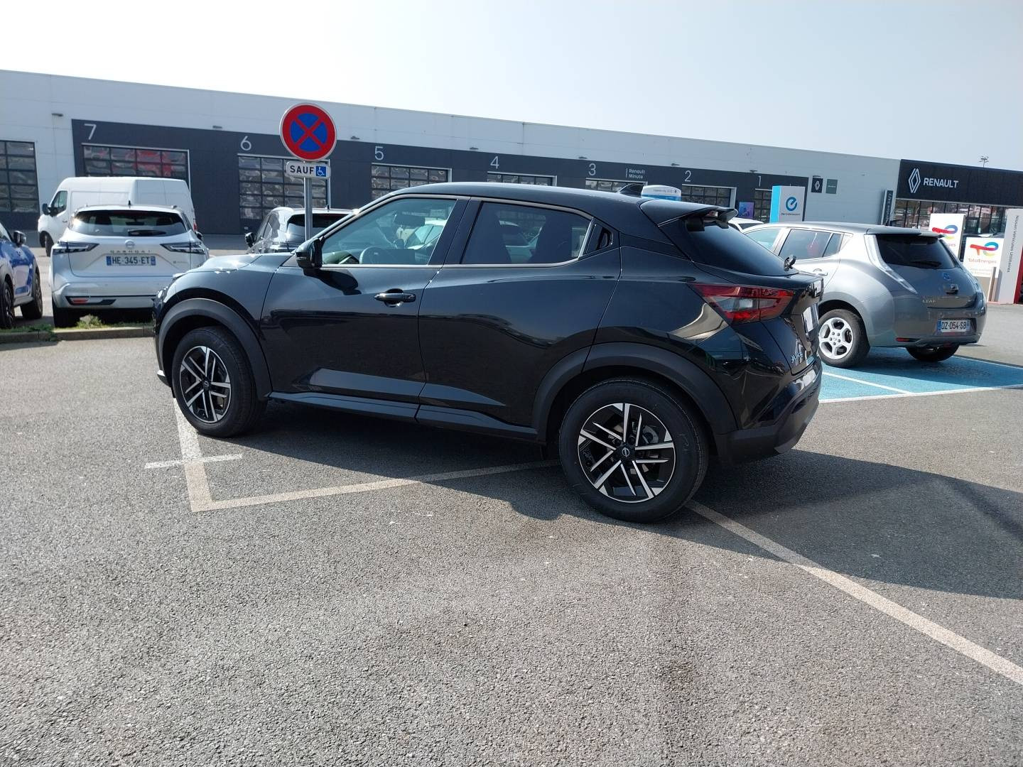Vente en ligne Nissan Juke  HYBRID 143 au prix de 28 990 €