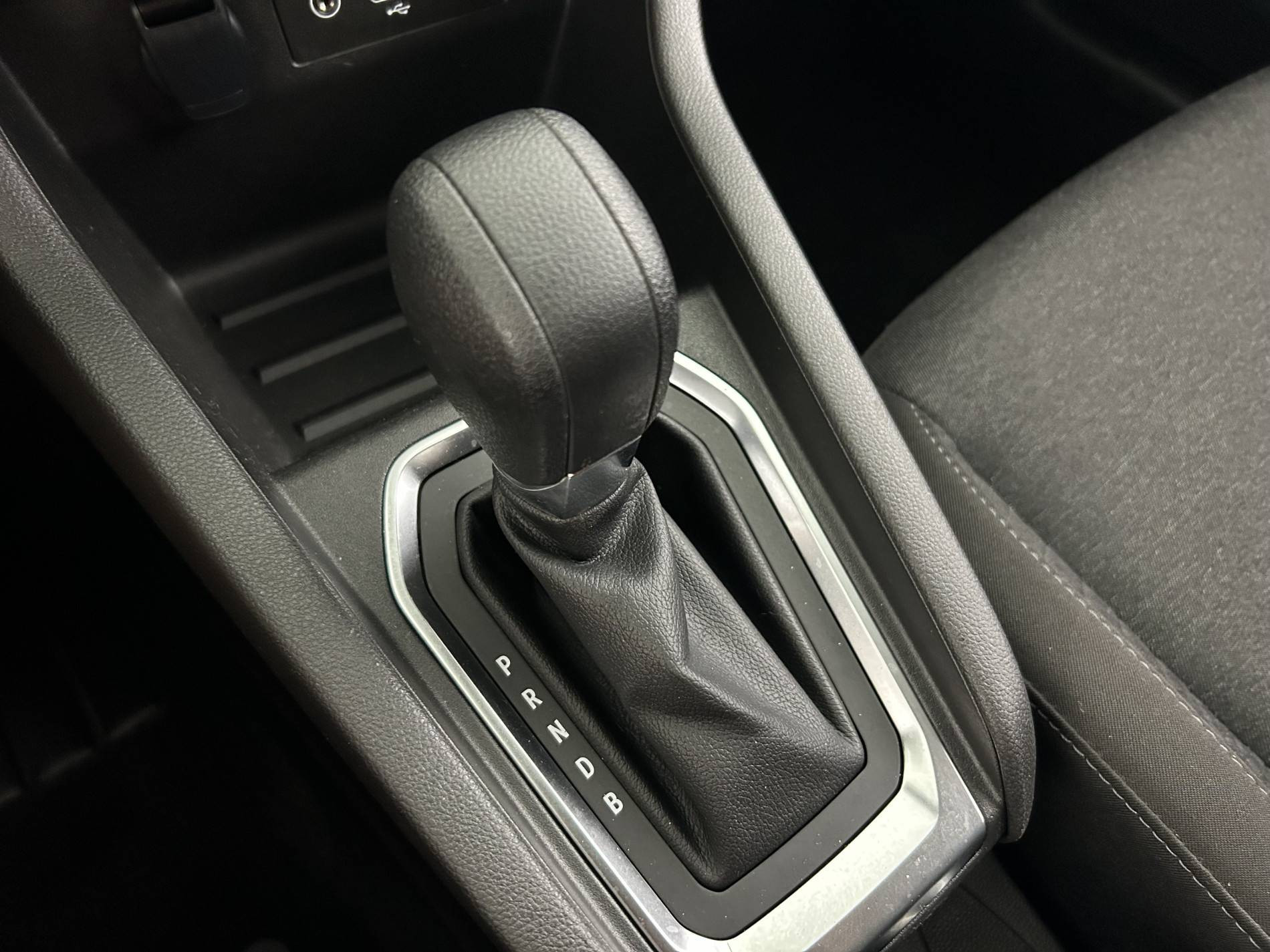 Vente en ligne Renault Clio 5 Clio E-Tech full hybrid 145 au prix de 16 490 €