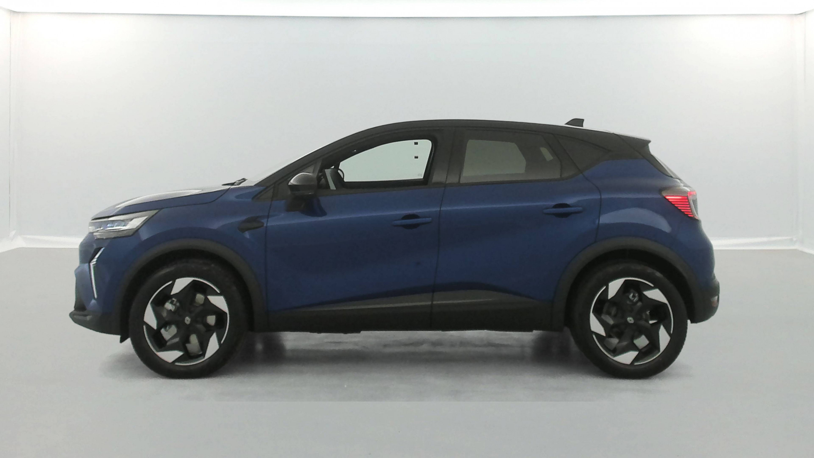 Vente en ligne Renault Captur  E-Tech full hybrid 160 ch au prix de 30 499 €