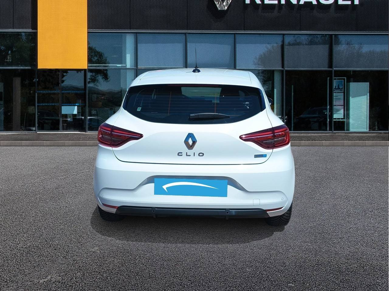 Vente en ligne Renault Clio 5 Clio E-Tech 140 - 21N au prix de 16 490 €