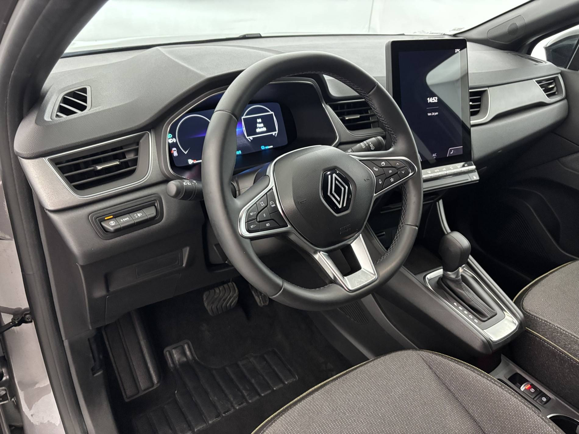 Vente en ligne Renault Captur  E-Tech full hybrid 145 ch au prix de 24 490 €