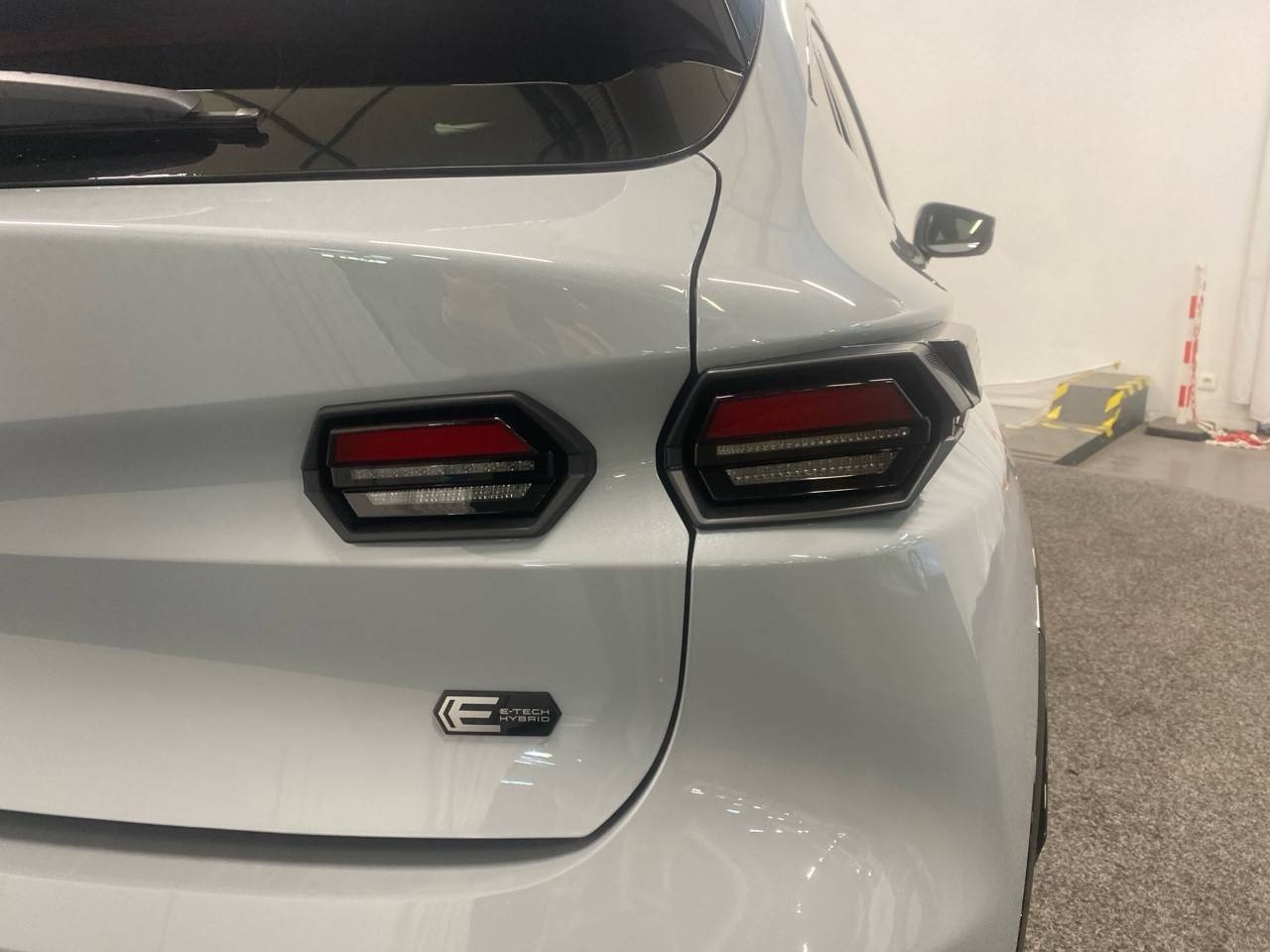 Vente en ligne Renault Clio 6 Clio E-Tech full hybrid 160 ch au prix de 50 000 €