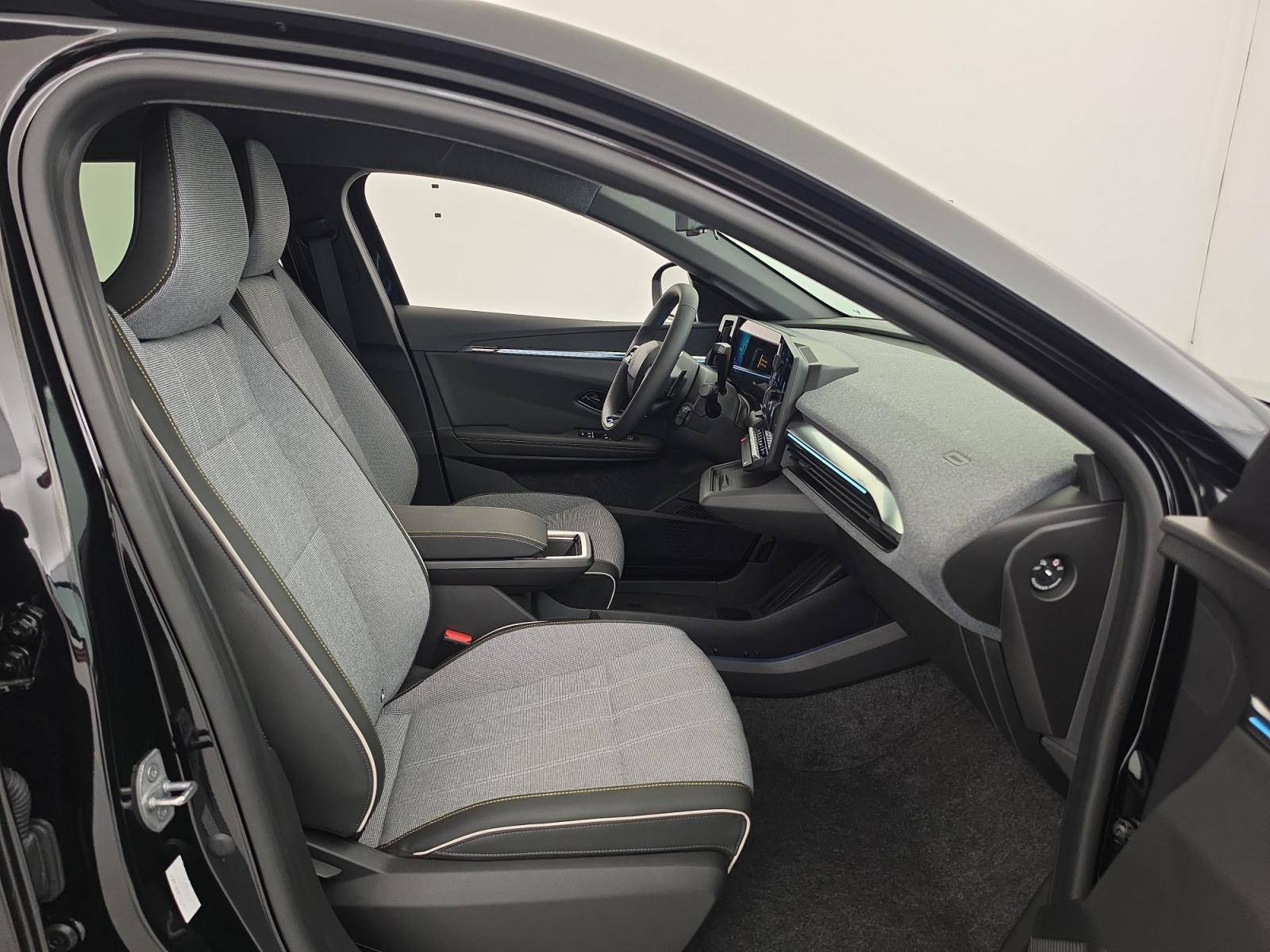 Vente en ligne Renault Megane E-Tech  220 ch autonomie confort GSR2 au prix de 31 991 €