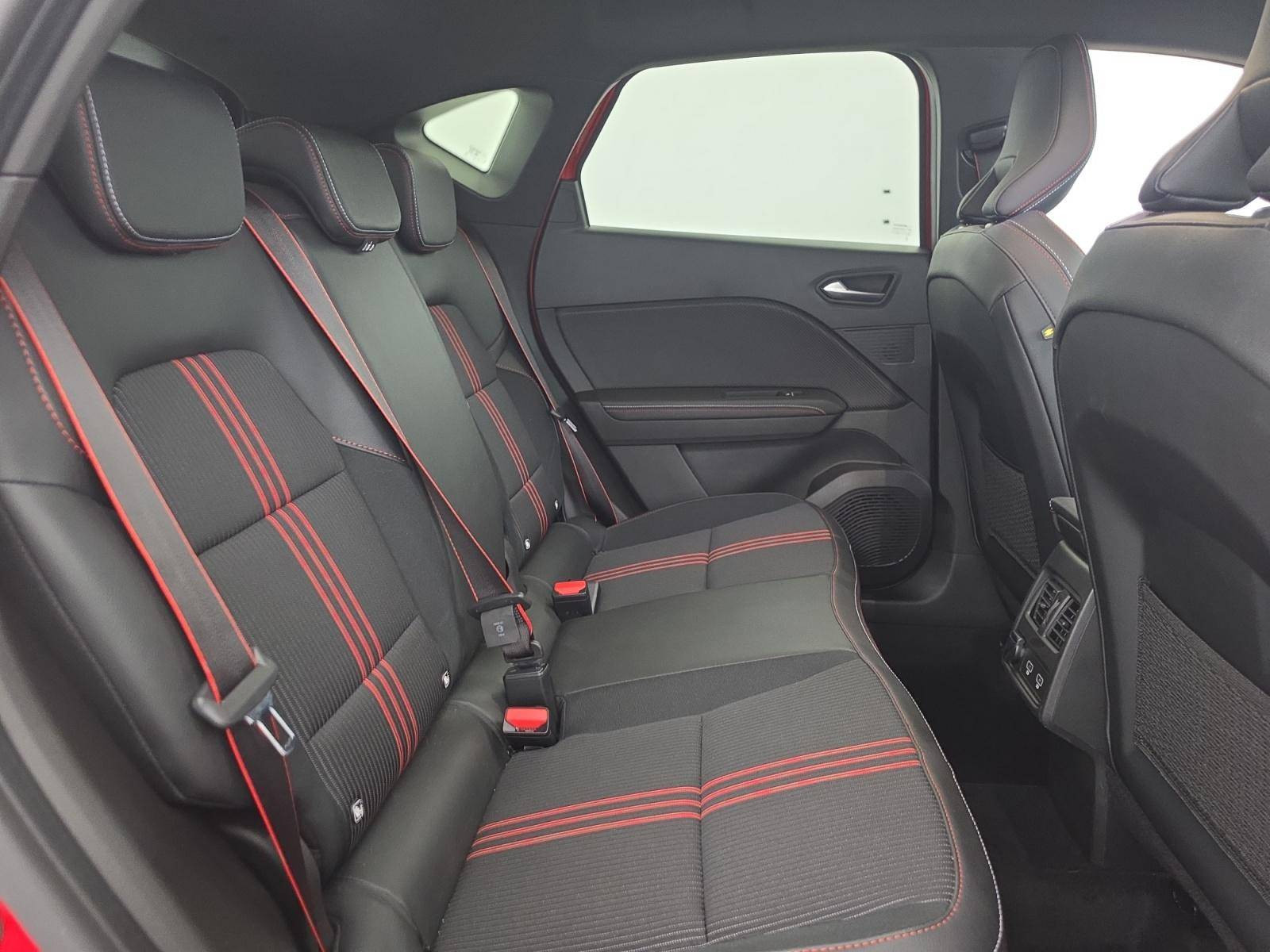 Vente en ligne Renault Captur  TCe 160 EDC - 21 au prix de 19 690 €